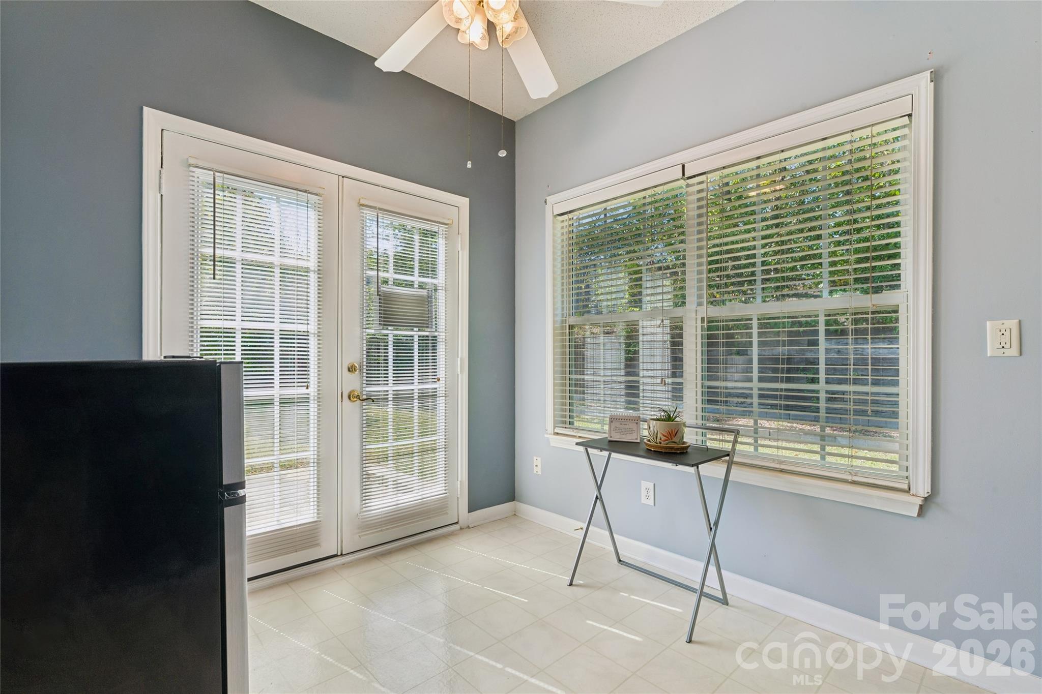 Single Family Residence at 11925 Little Stoney Court, Charlotte, photo 8 of 36