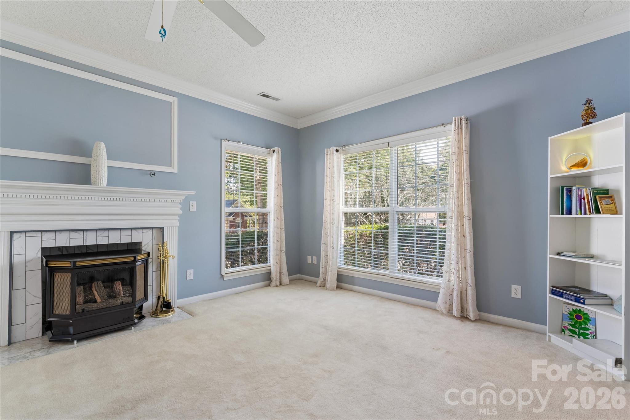 Single Family Residence at 11925 Little Stoney Court, Charlotte, photo 10 of 36