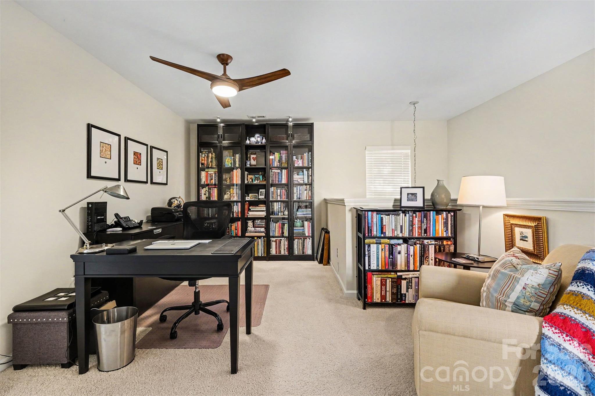 Single Family Residence at 1727 Crabapple Tree Lane, Charlotte, photo 17 of 40