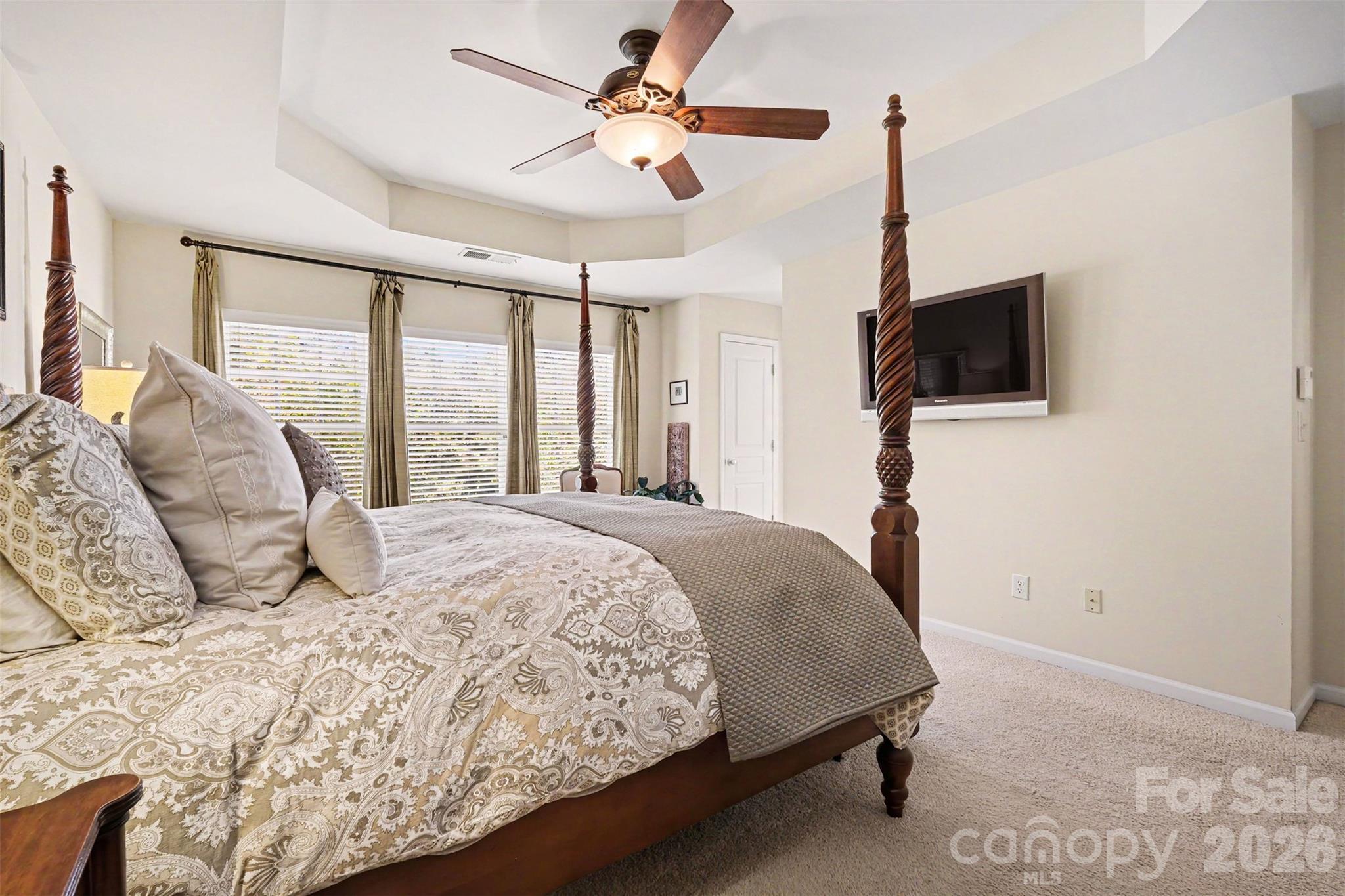 Single Family Residence at 1727 Crabapple Tree Lane, Charlotte, photo 21 of 40