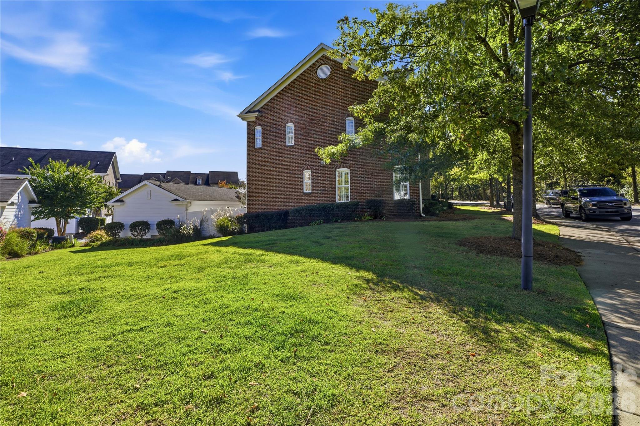 Townhouse at 16918 Summers Walk Boulevard, Davidson, photo 39 of 46