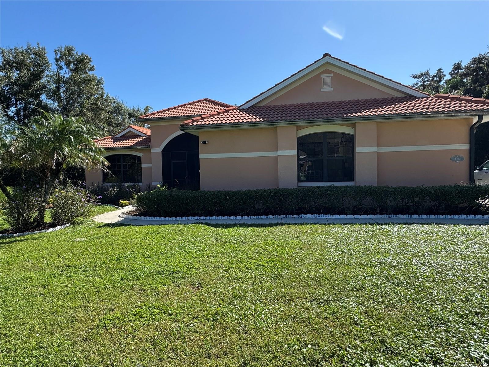 ENTRY SIDEWALK - 1303 OAKFORD RD, SARASOTA