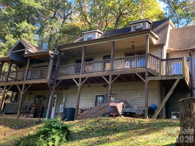 Rear Decks & Patio - 92 Longridge Lane, Waynesville