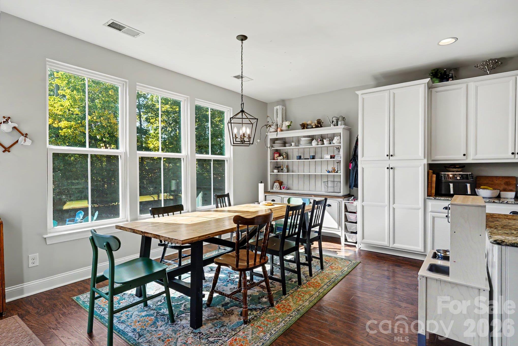 Single Family Residence at 8414 Early Bird Way, Mint Hill, photo 13 of 48