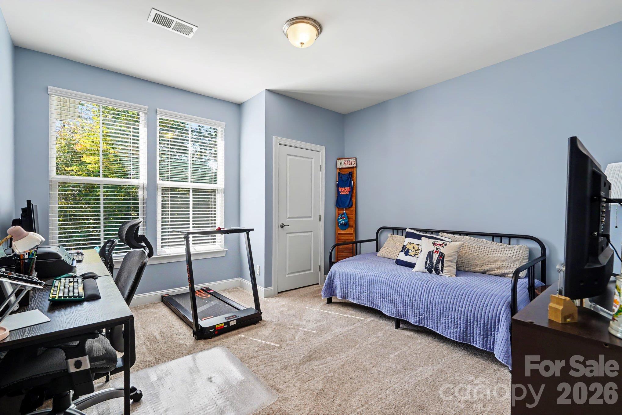 Single Family Residence at 8414 Early Bird Way, Mint Hill, photo 37 of 48