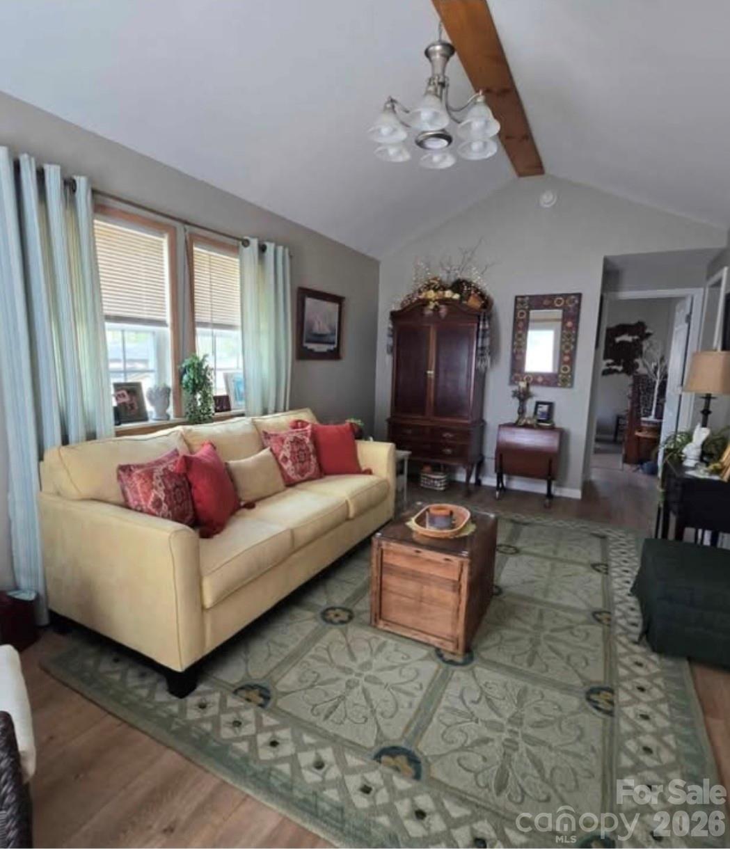 Main living area from front door entrance - 110 Twin Bluff Trail, Mount Gilead