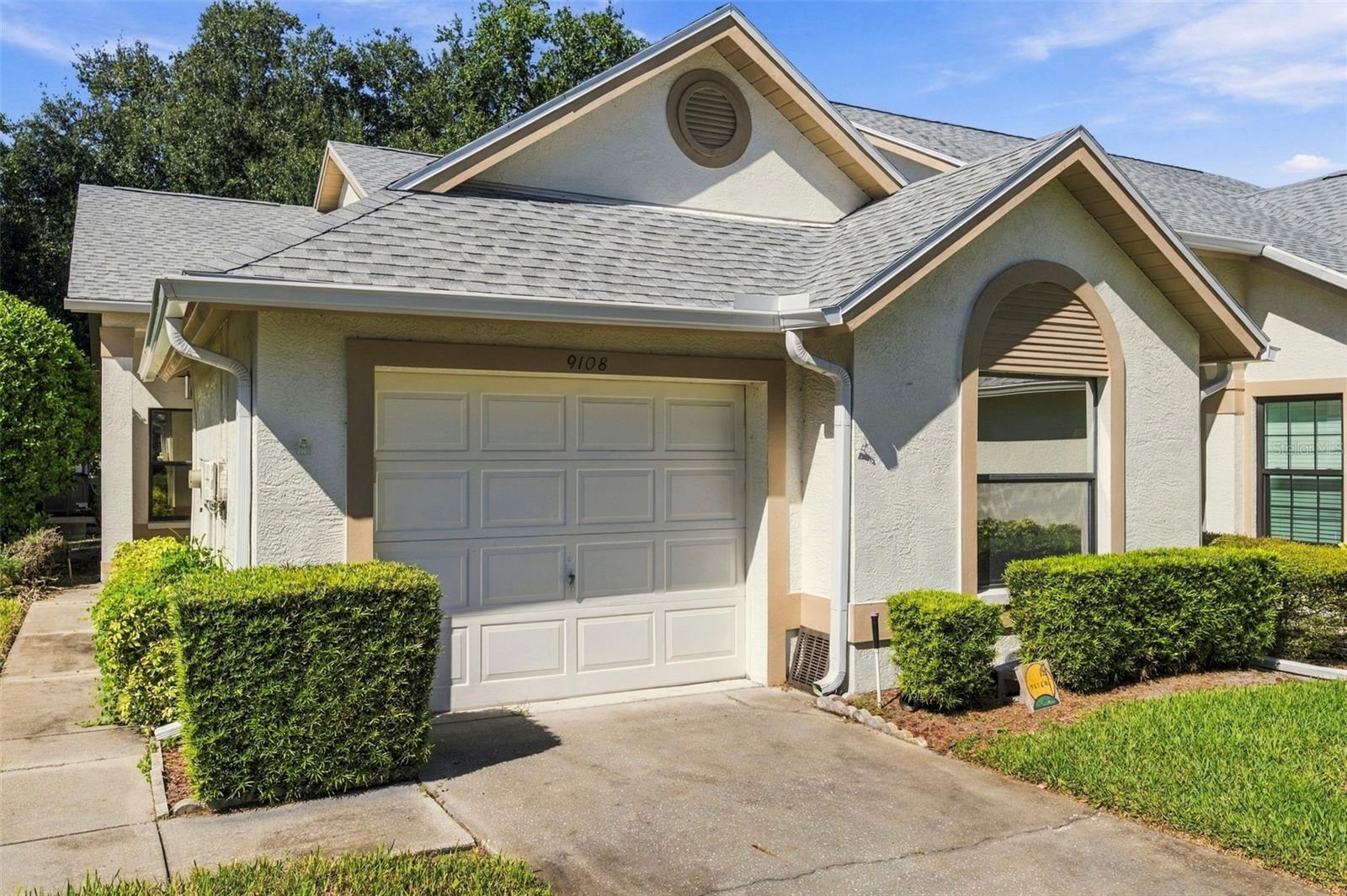 9108 BASSETT LN