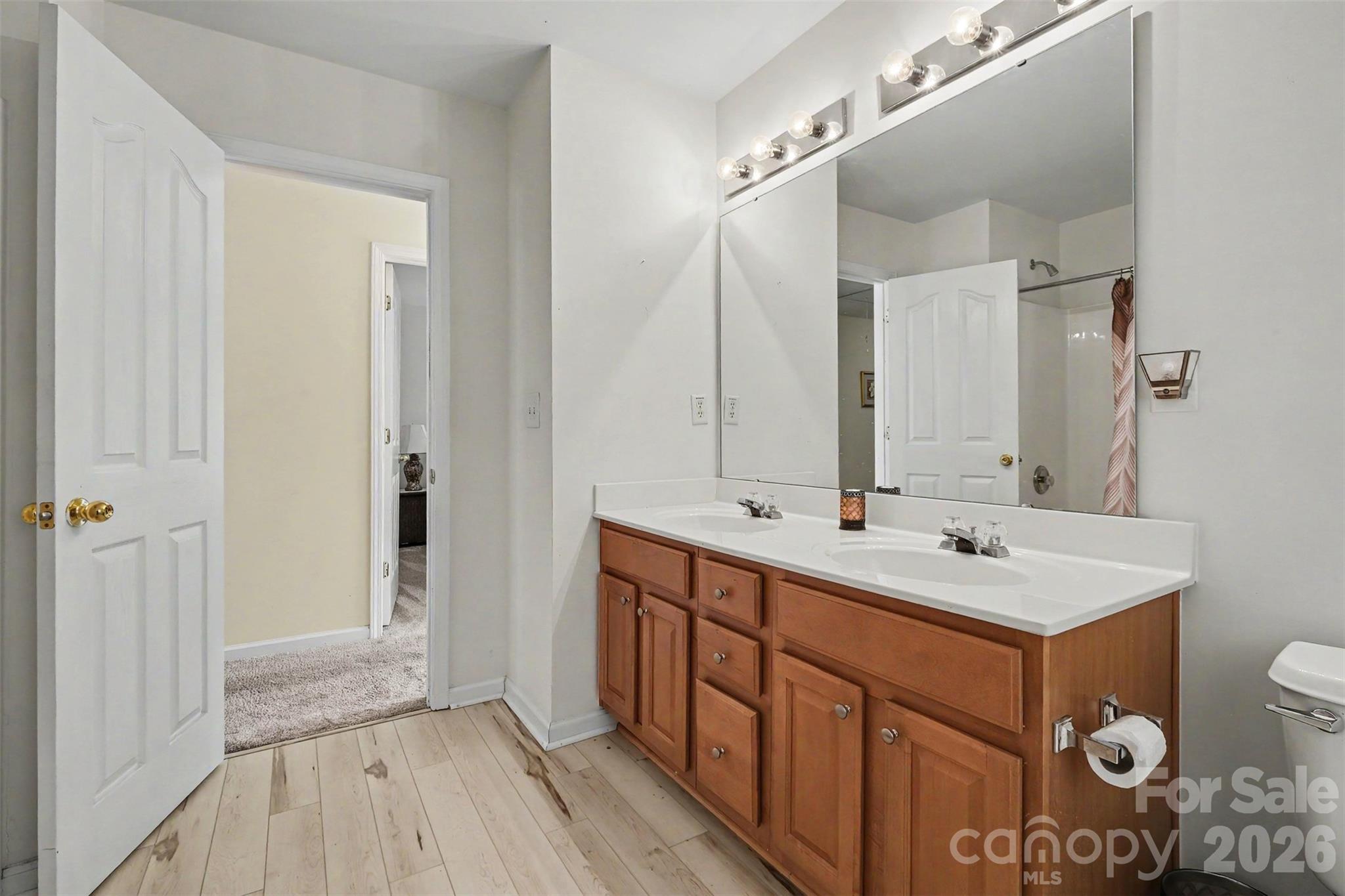 Single Family Residence at 14412 Laurel Tree Lane, Huntersville, photo 34 of 46