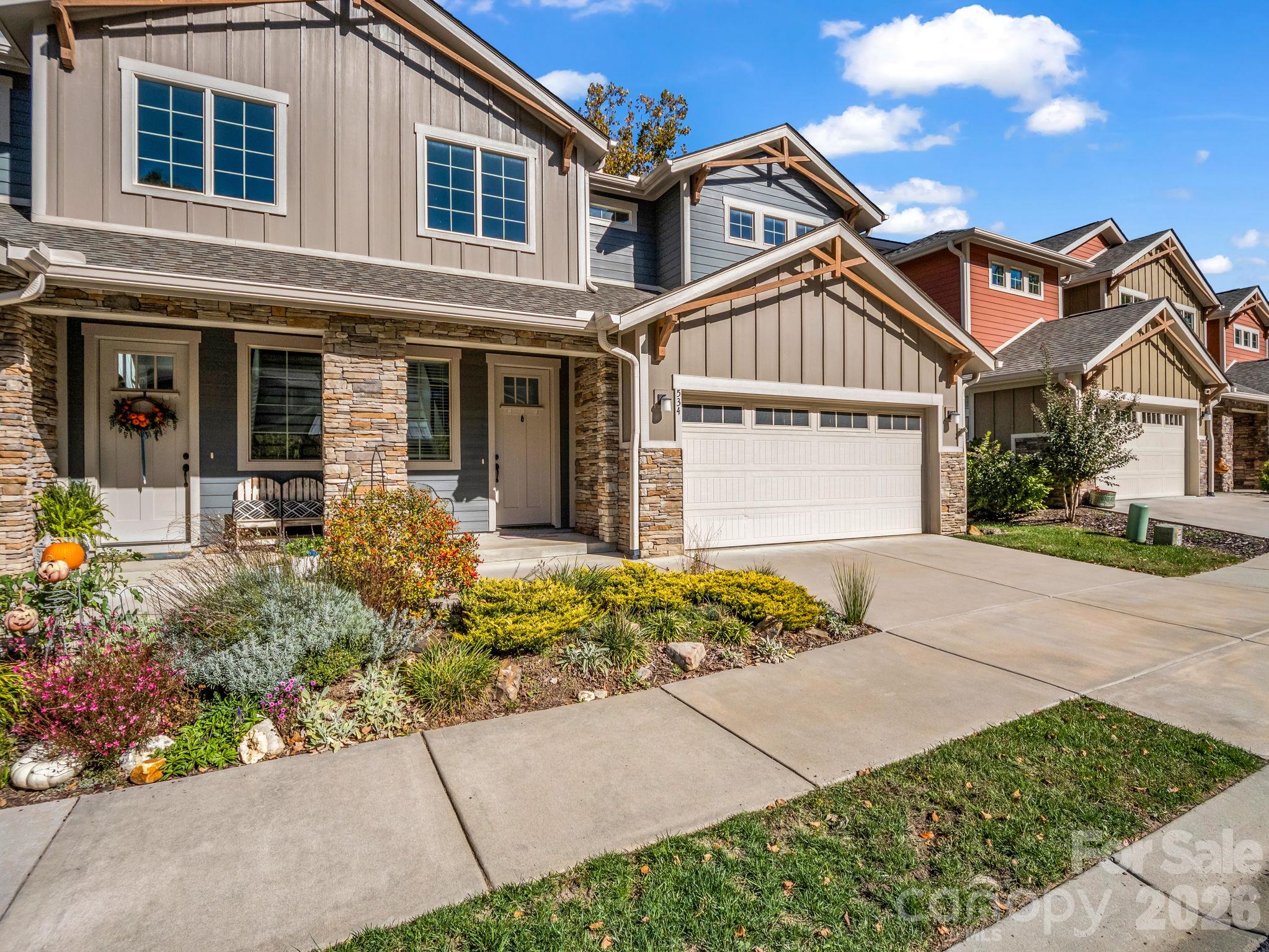 Townhouse at 534 Sweet Birch Park Lane, Black Mountain, photo 2 of 48