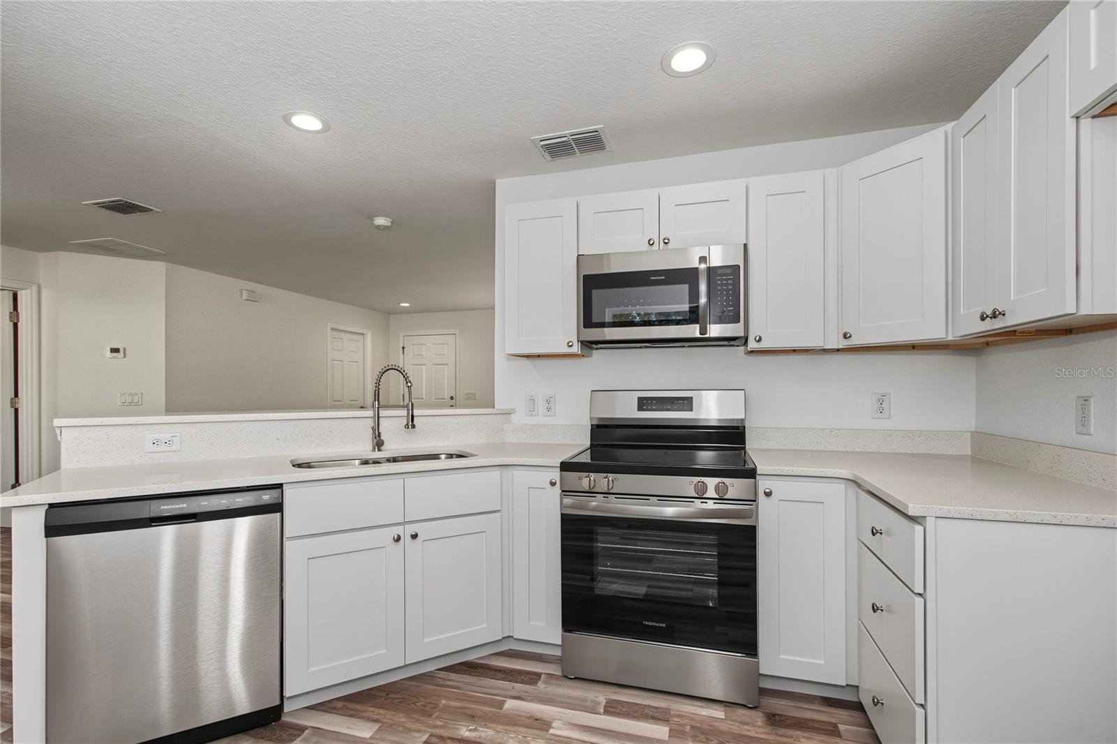 Single Family Residence at 5744 NW 61ST AVE, OCALA, photo 20 of 44