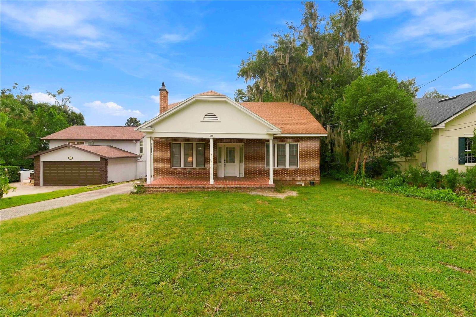 625 GATLIN AVE