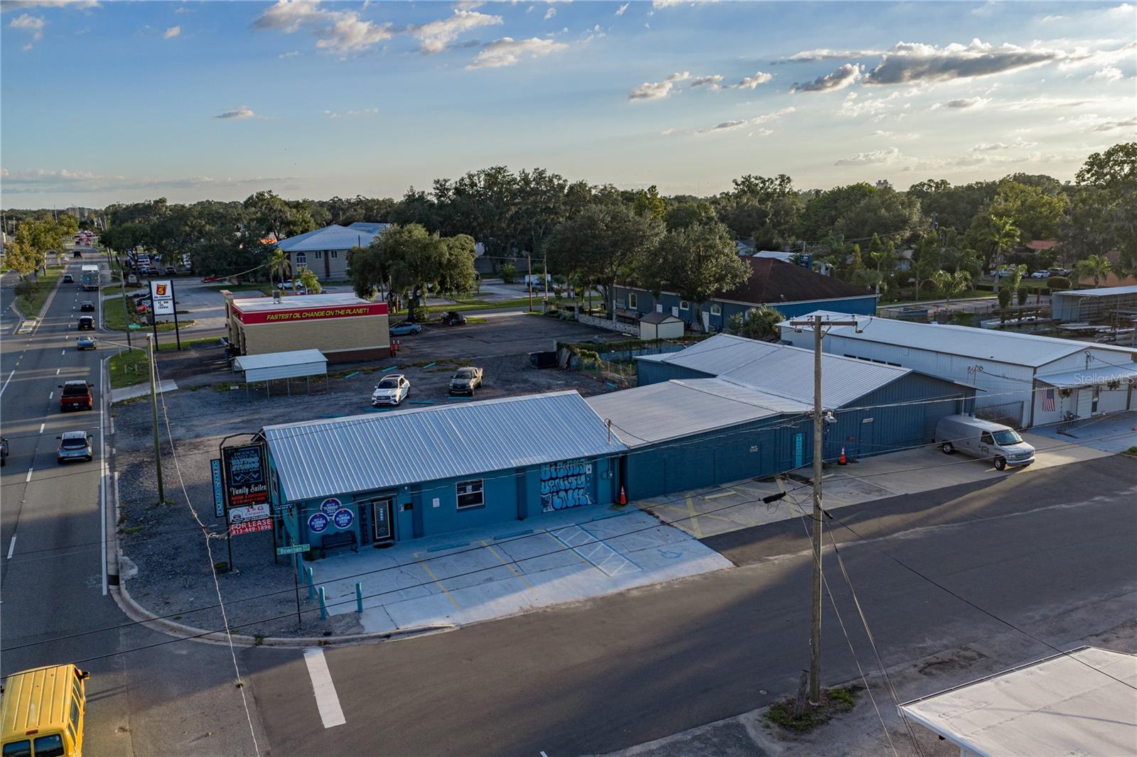 WAYNE TERRACE