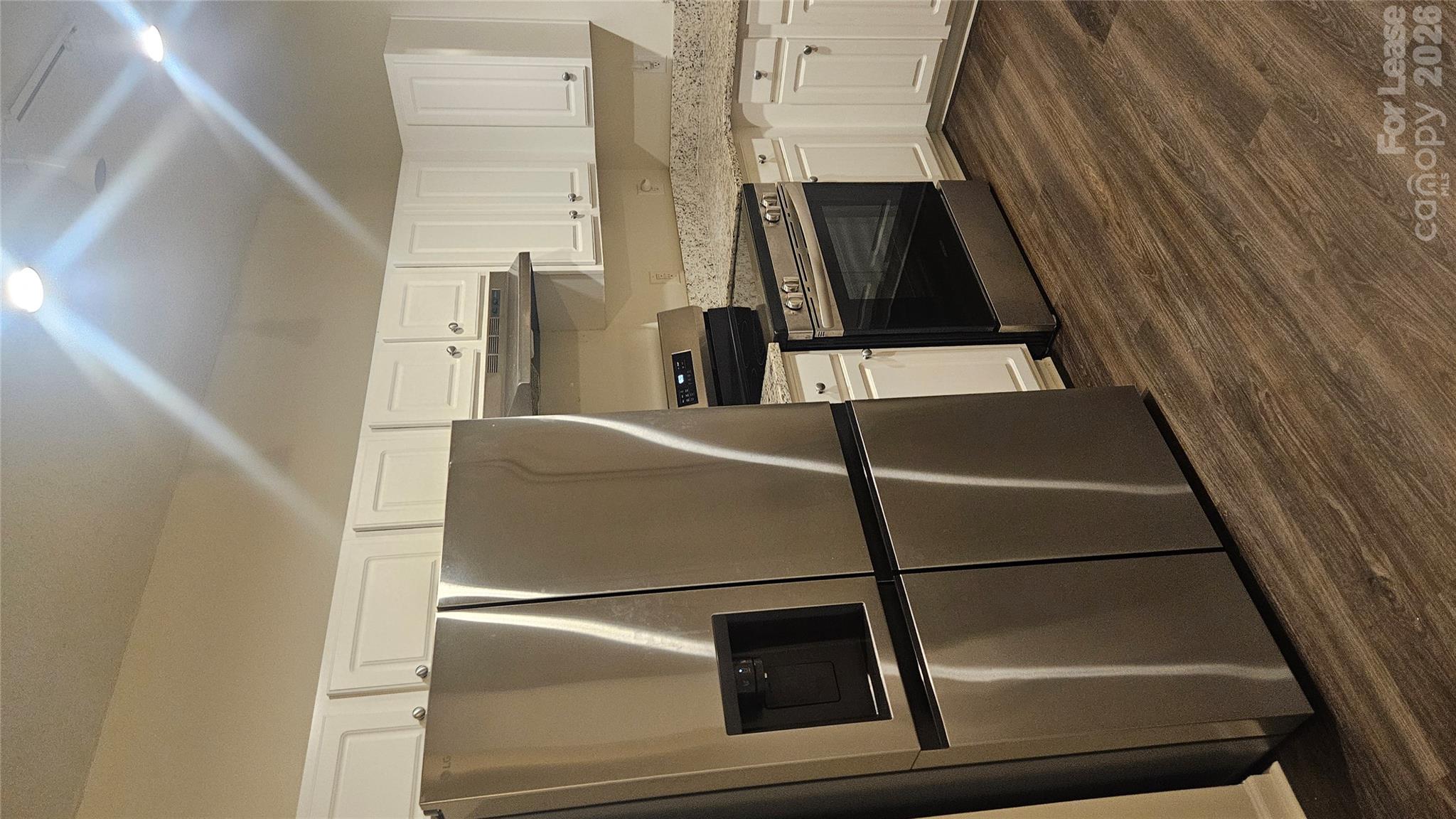 Kitchen - 8013 Stoneham Street, Matthews