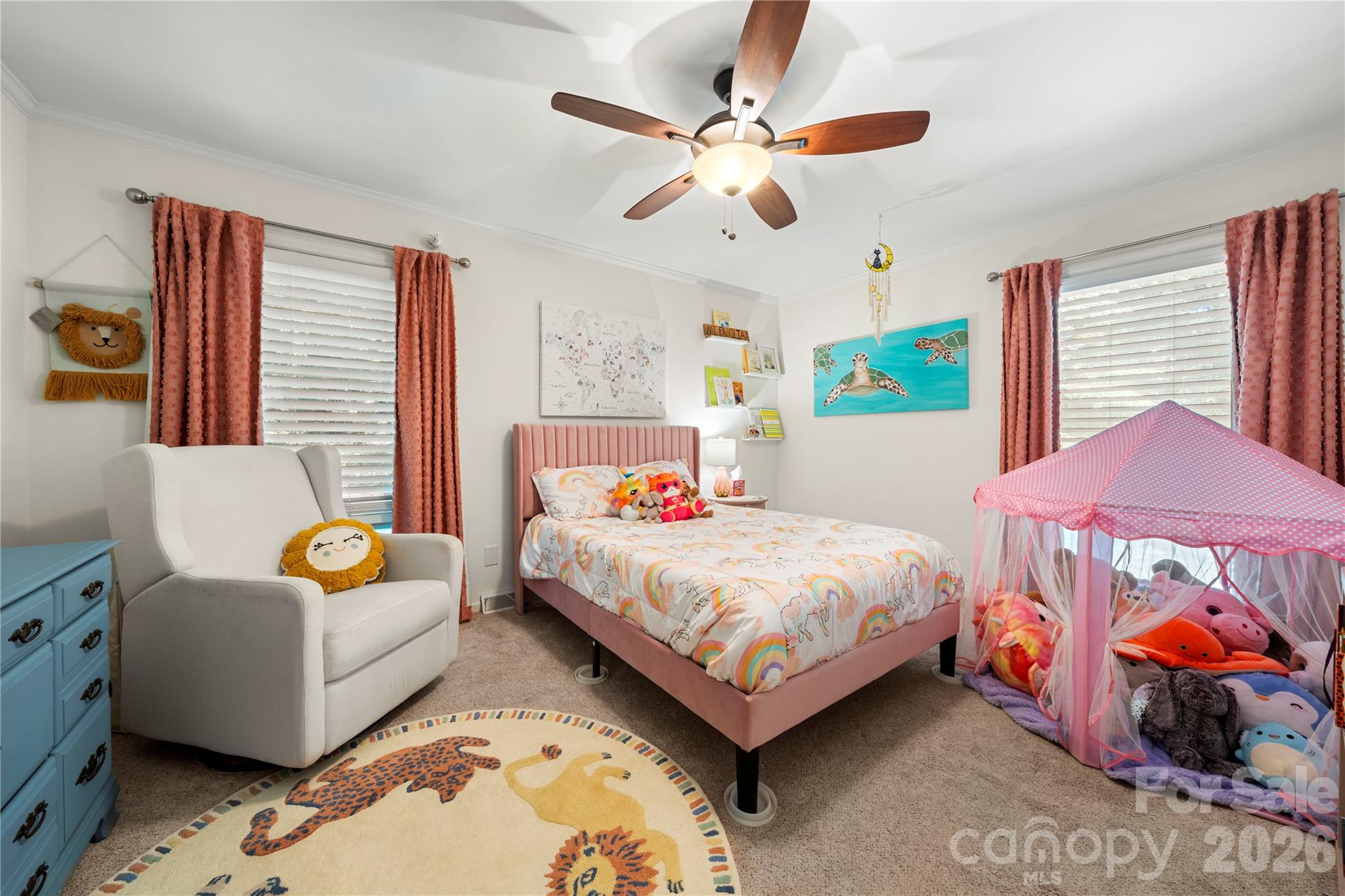 Bedroom with 2 great walk in closets! - 6 Oakwood Court, Clover