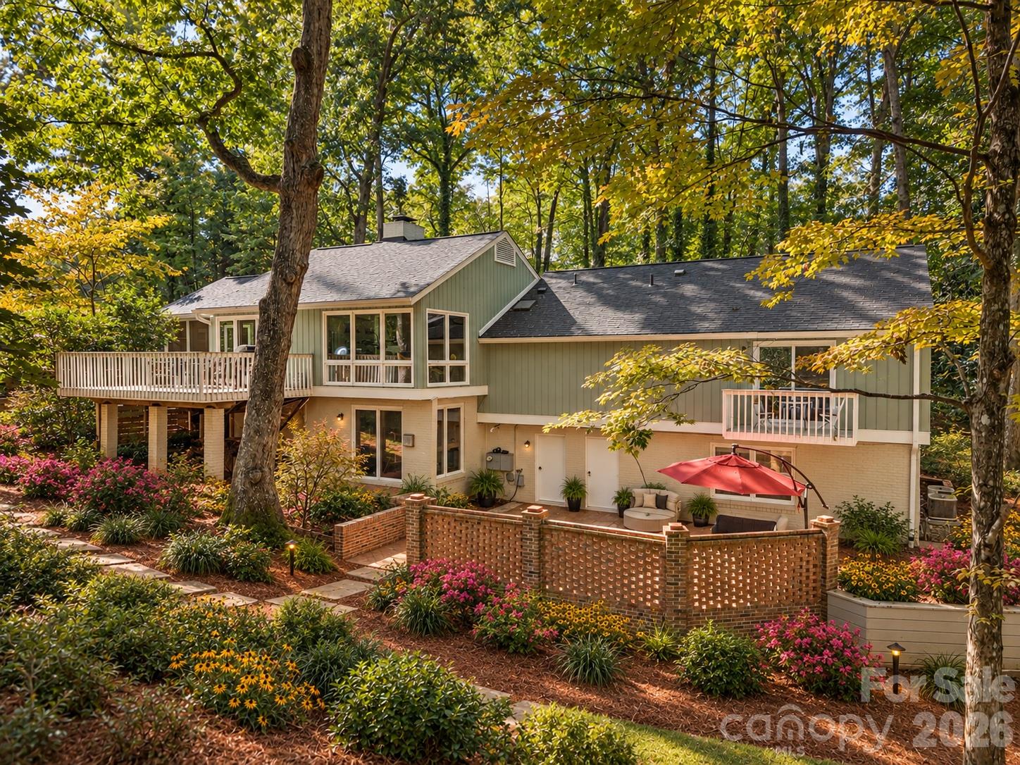 AI edited landscaping - 6 Oakwood Court, Clover