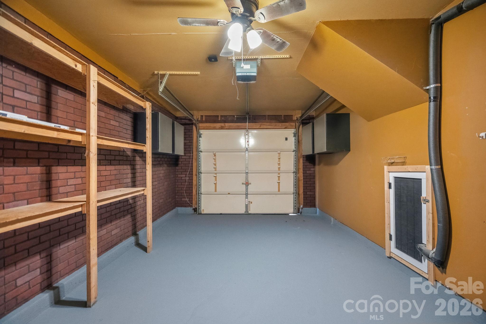 garage - 130 Camforth Drive, Mooresville