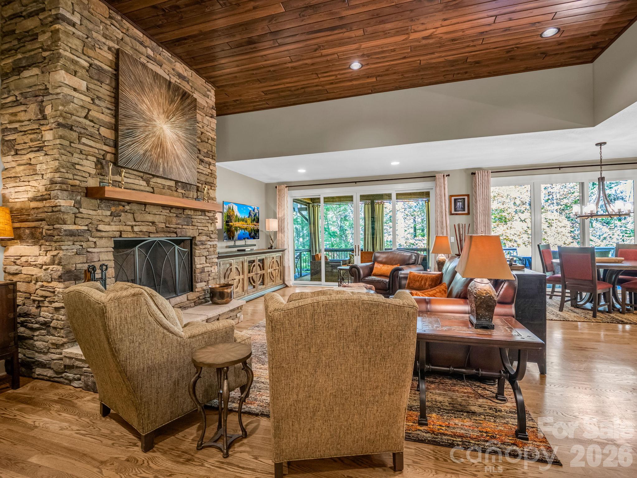 Single Family Residence at 1349 Salola Lane, Brevard, photo 16 of 44