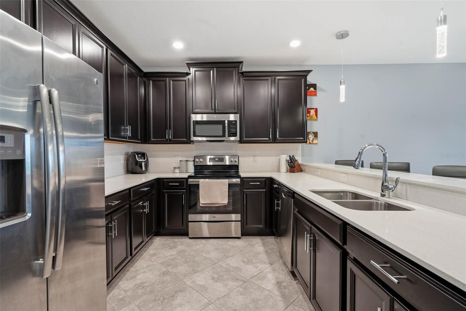 Condominium at 8984 AZALEA SANDS LN #8984, DAVENPORT, photo 16 of 82