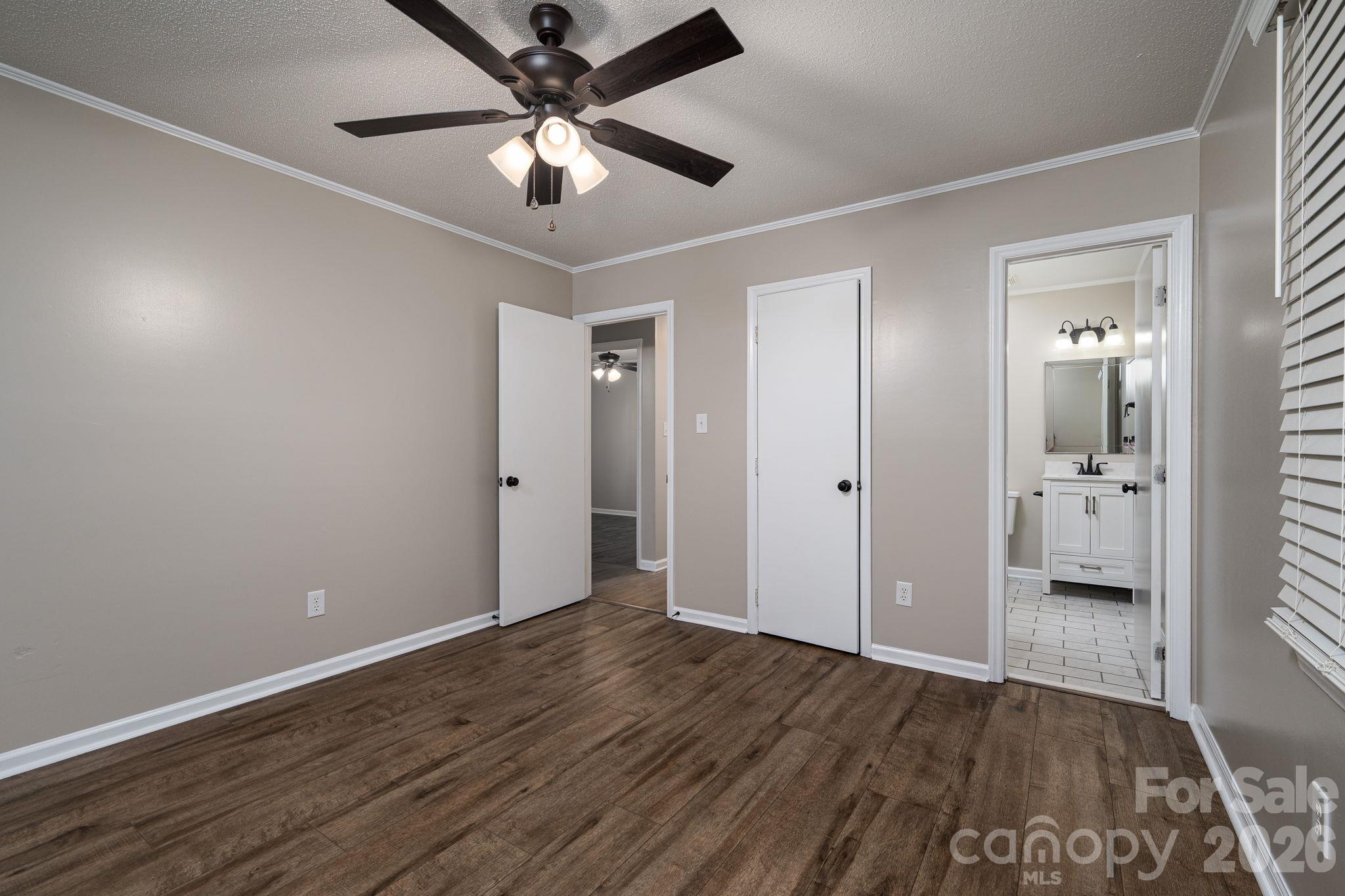 Single Family Residence at 413 E Klutz Street, Maiden, photo 10 of 38