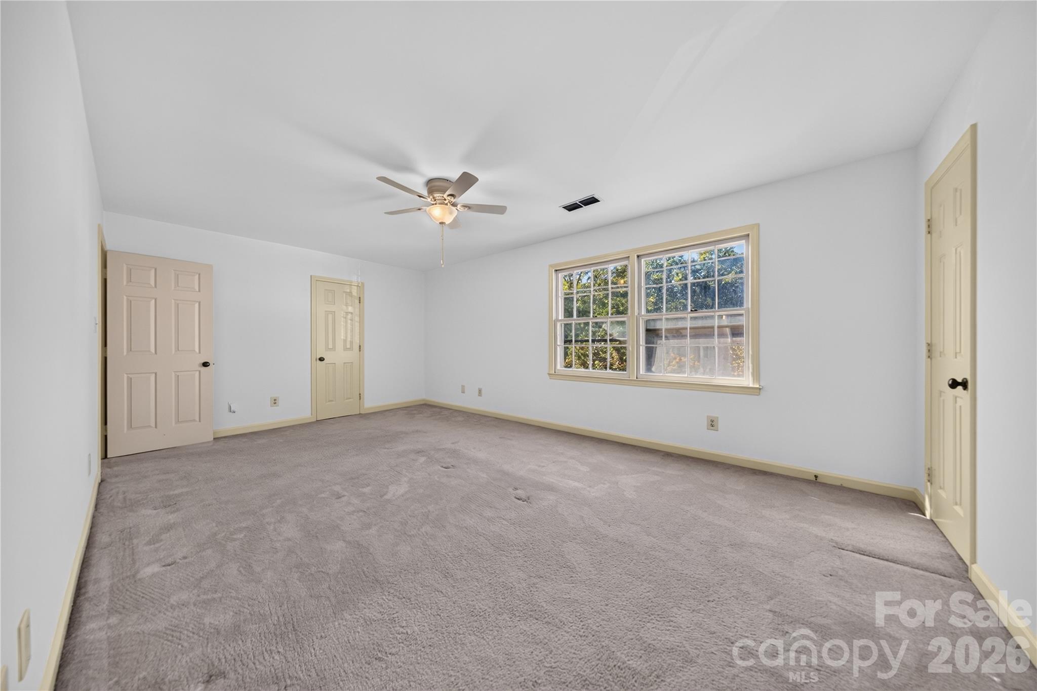 Townhouse at 6869 Dumbarton Drive, Charlotte, photo 16 of 25