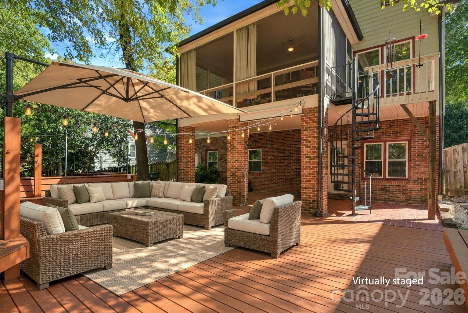 Single Family Residence at 223 N Brackenbury Lane, Charlotte, photo 12 of 49
