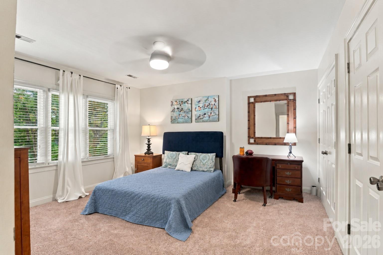 Single Family Residence at 223 N Brackenbury Lane, Charlotte, photo 36 of 49