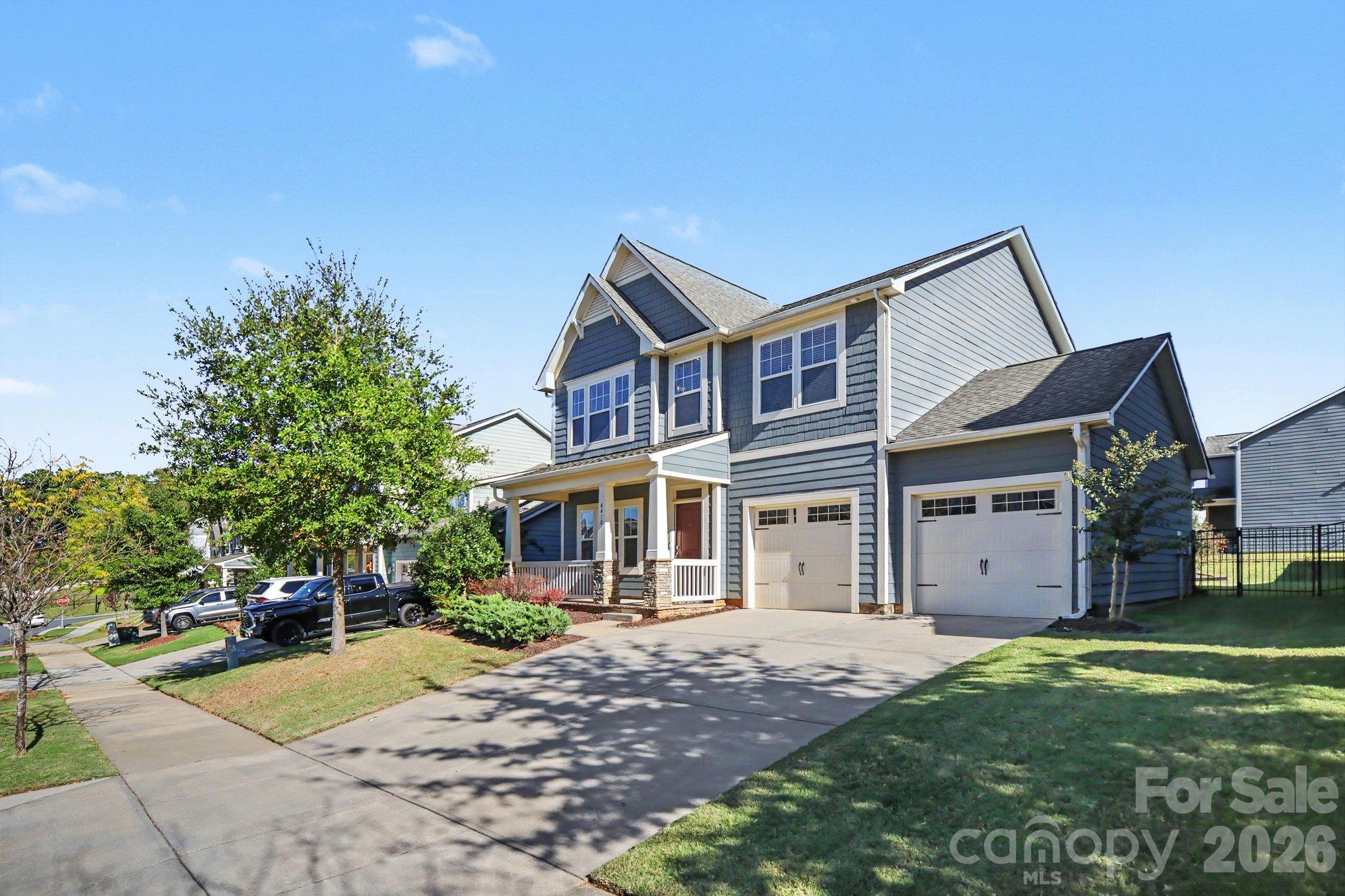 Single Family Residence at 4410 Huntley Glen Drive, Pineville, photo 3 of 40
