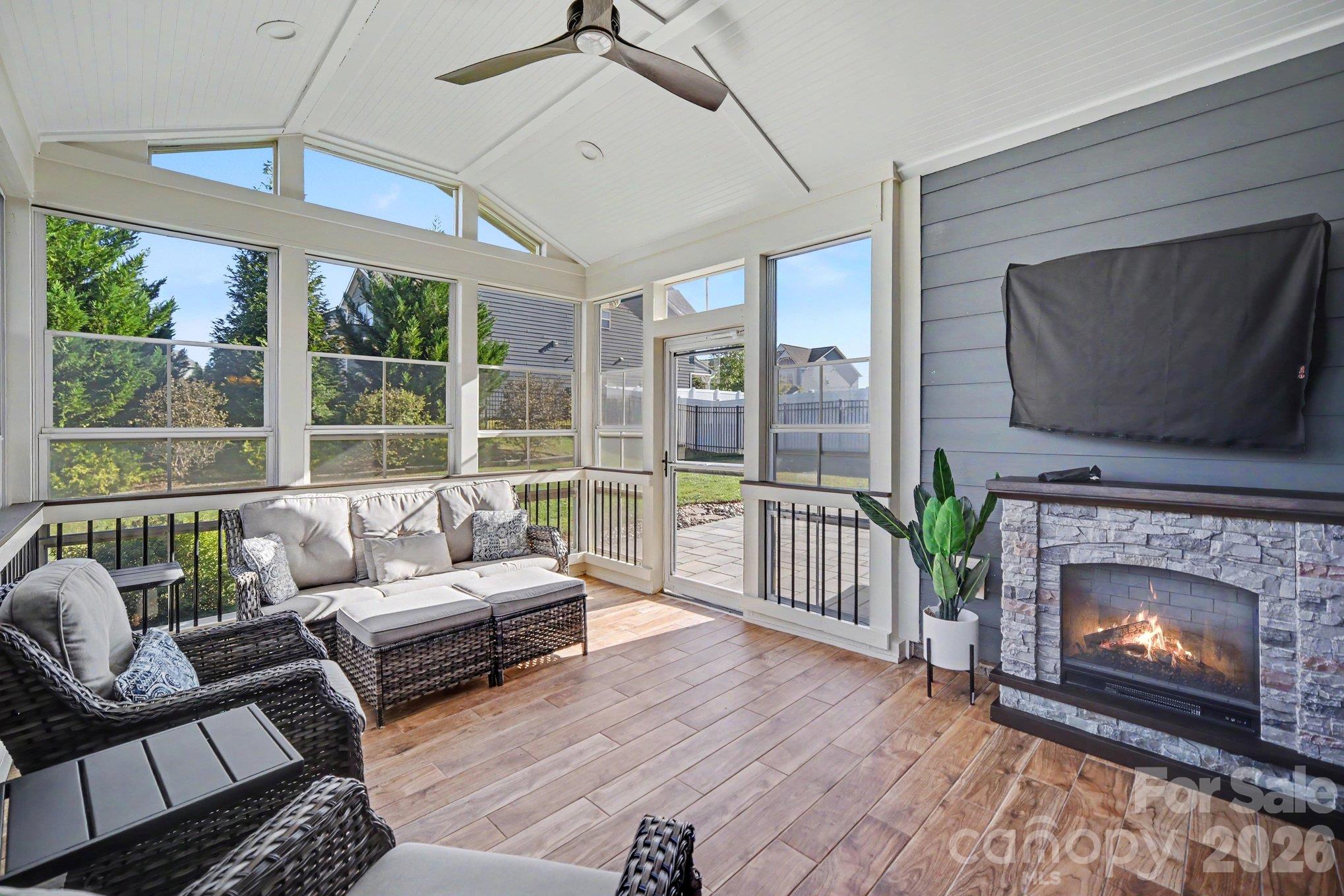 Screened Porch - 4410 Huntley Glen Drive, Pineville