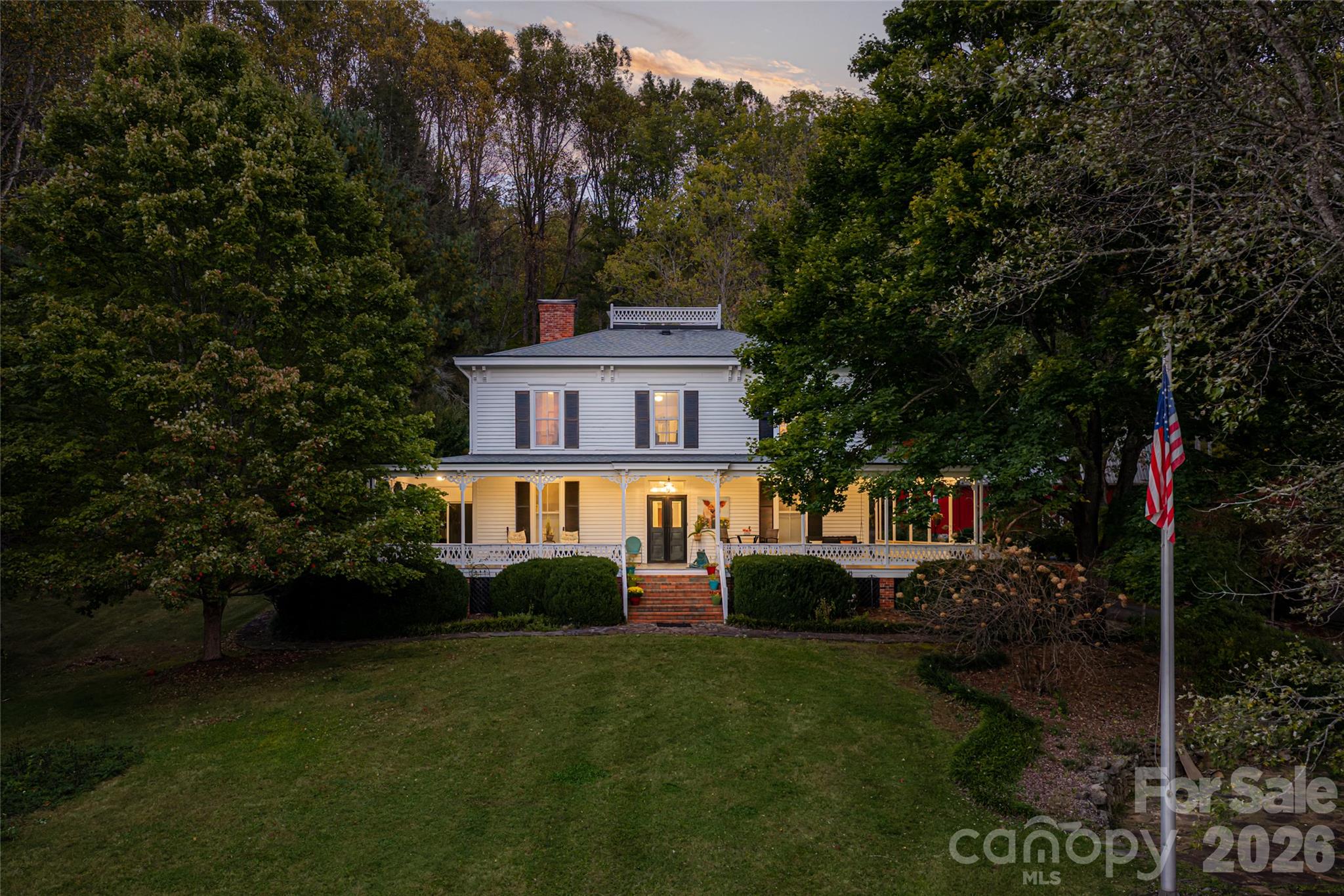 185 Country Club Drive
