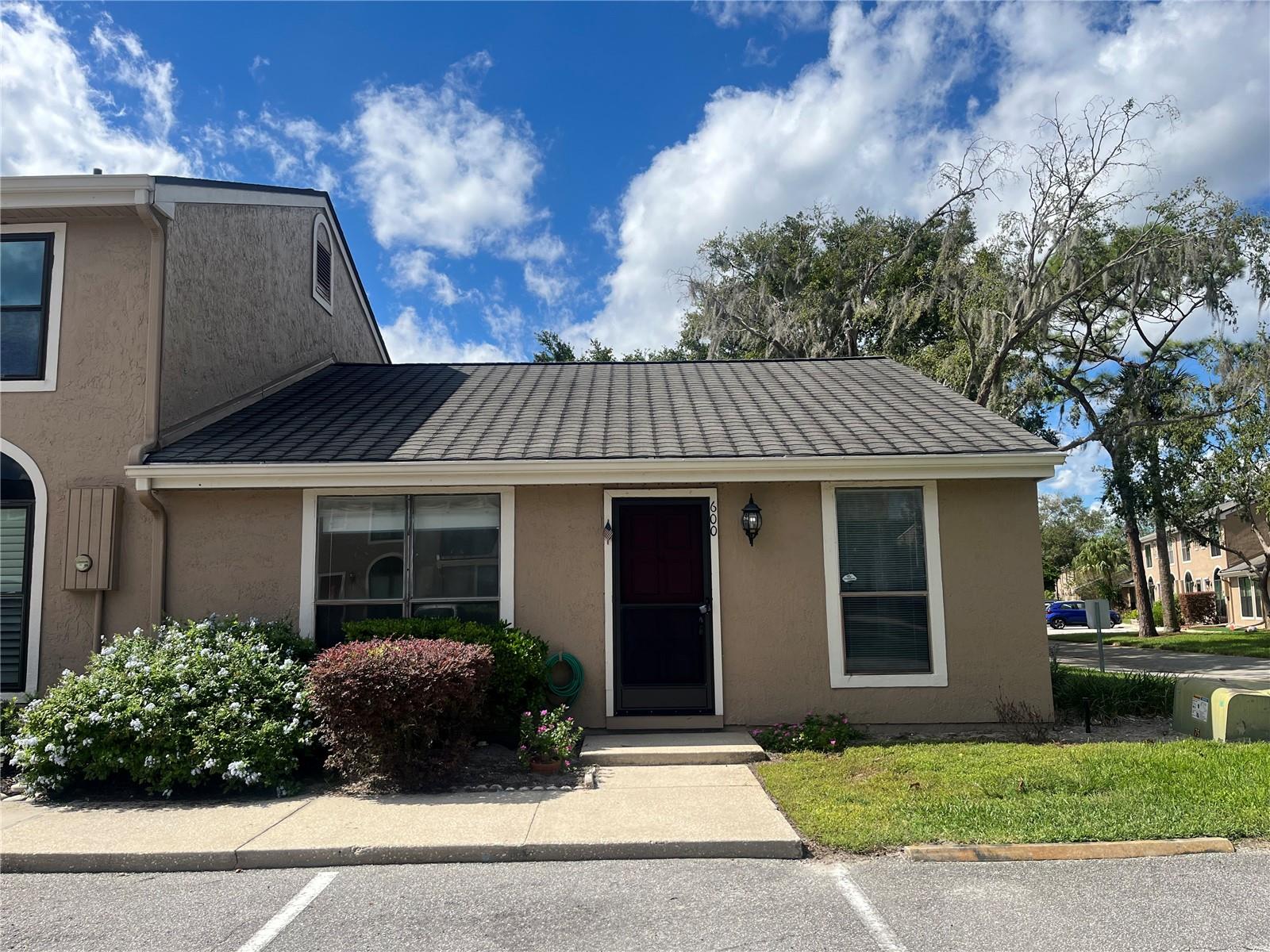 600 CASA PARK N CT.