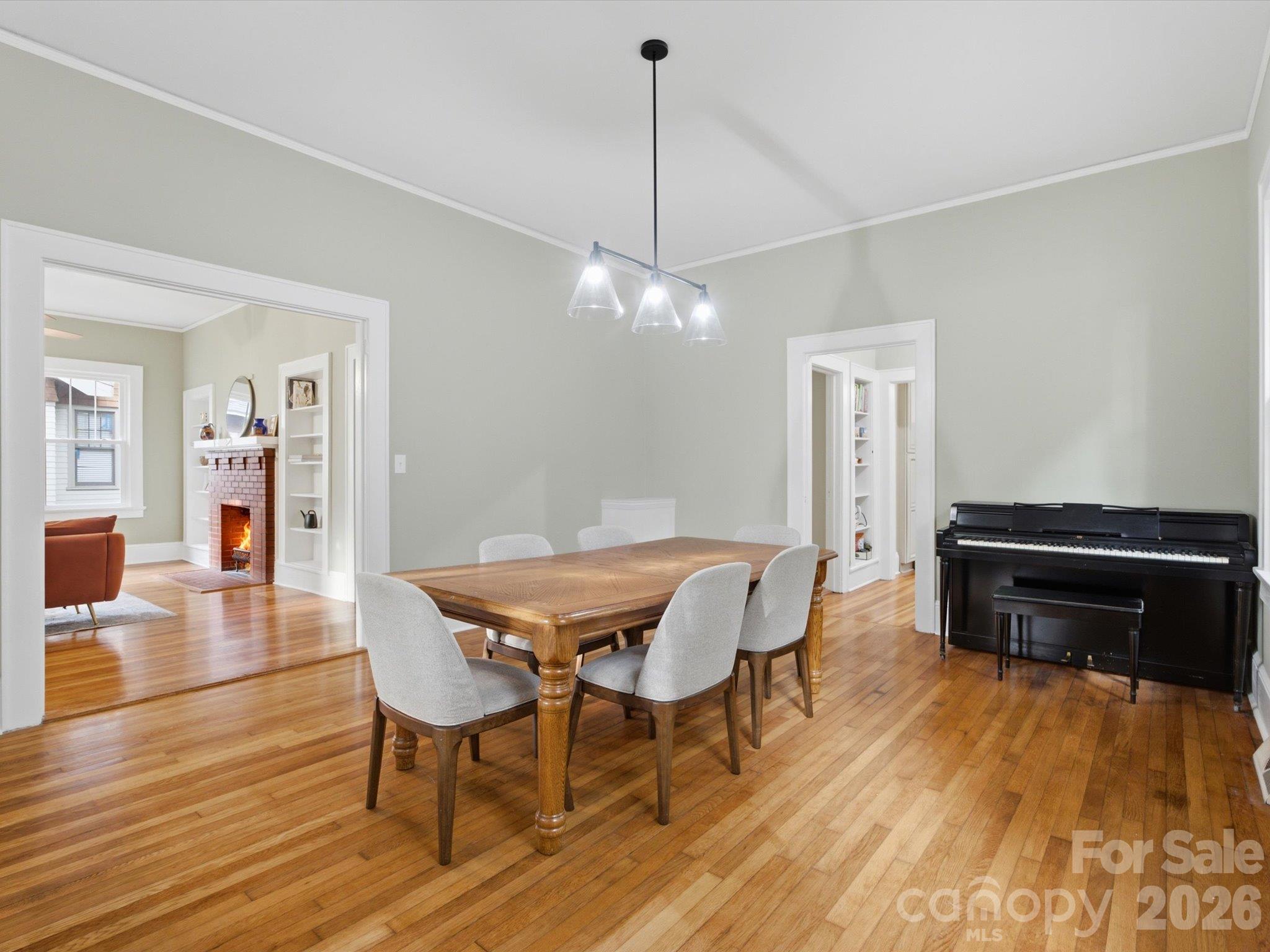 Single Family Residence at 707 S York Street, Gastonia, photo 35 of 89
