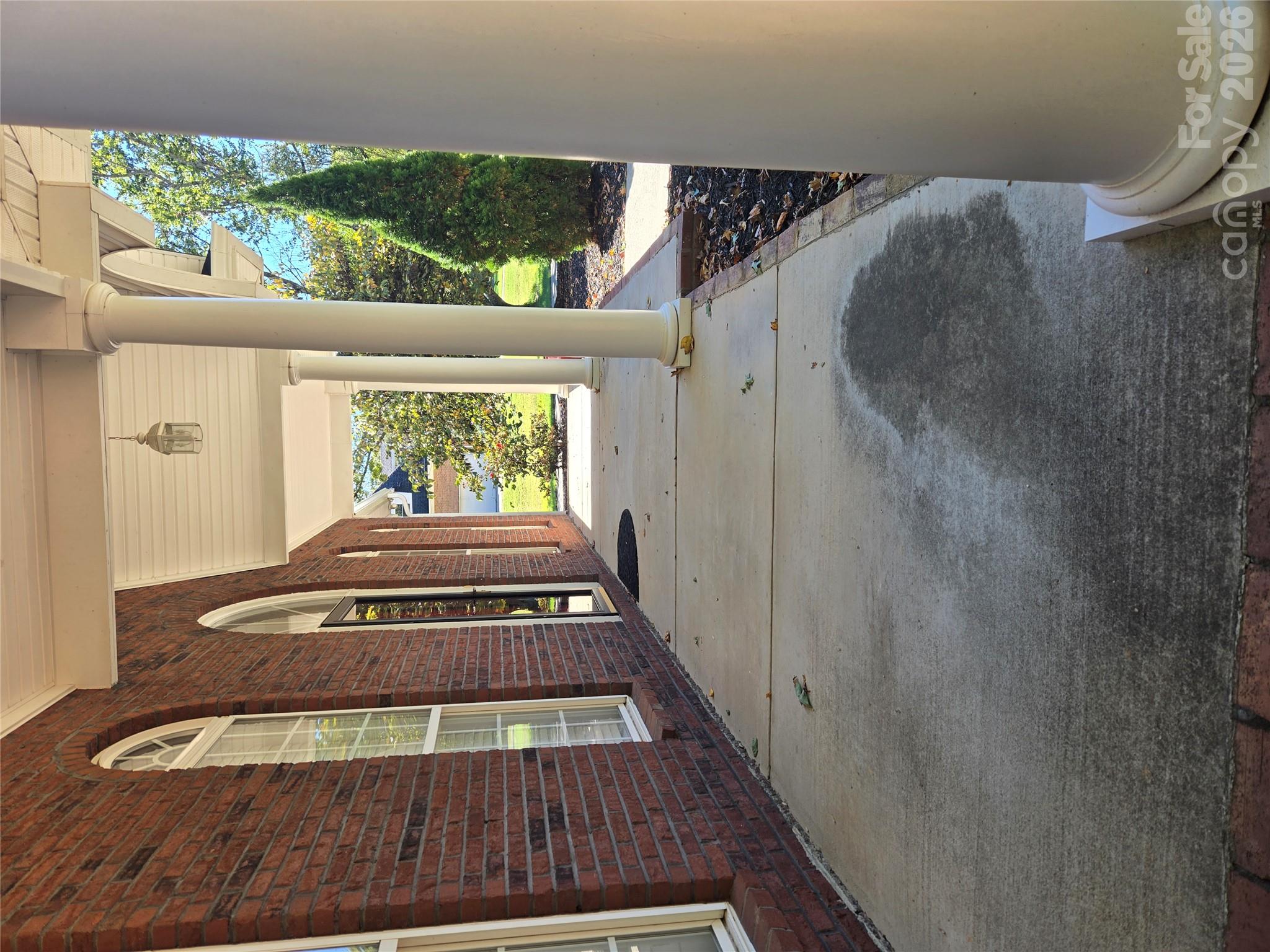 Huge front porch - 3008 Scottsdale Lane, Matthews