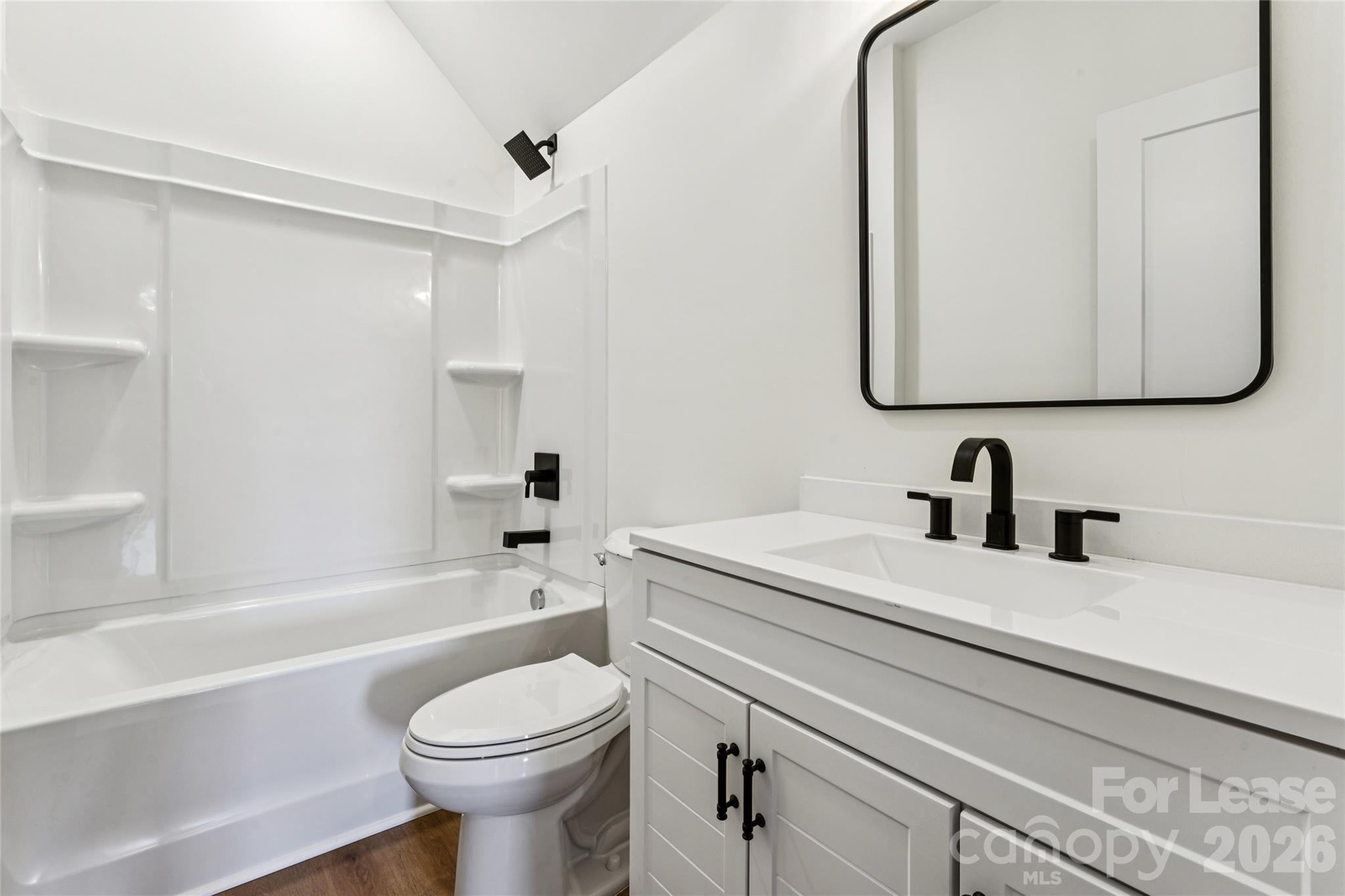 Full bathroom on upper floor - 11924 Crabapple Lane, Huntersville