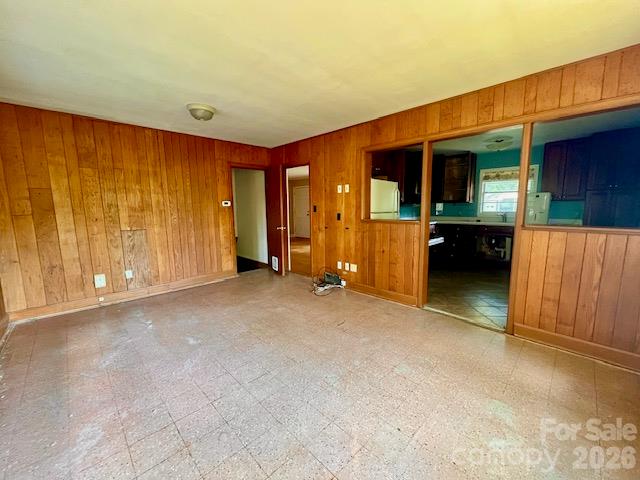 Den - 14 Valle Vista Drive, Asheville