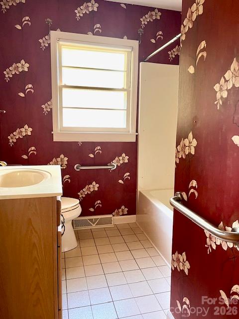Bathroom - 14 Valle Vista Drive, Asheville