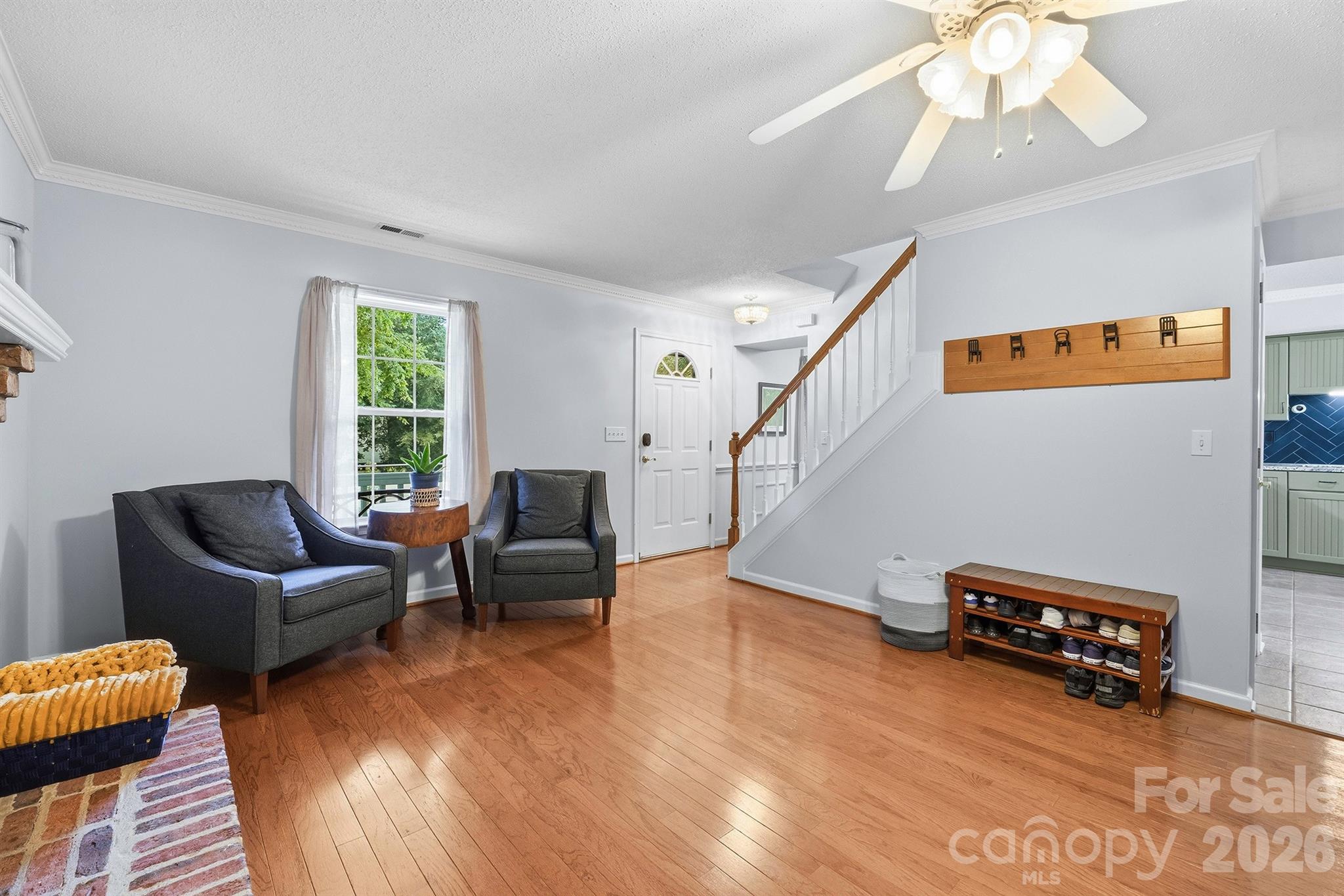 Single Family Residence at 6421 Whitewater Drive, Charlotte, photo 6 of 28