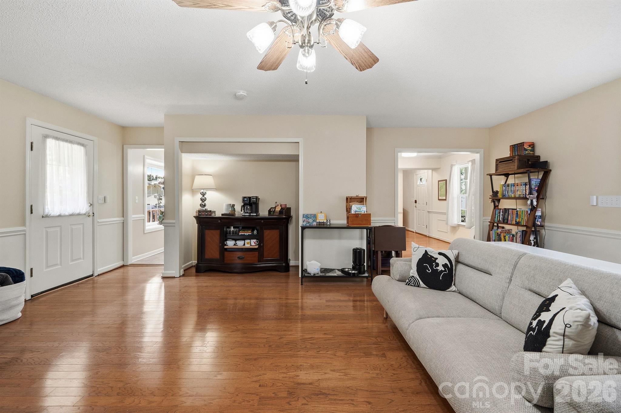 Single Family Residence at 6421 Whitewater Drive, Charlotte, photo 14 of 28