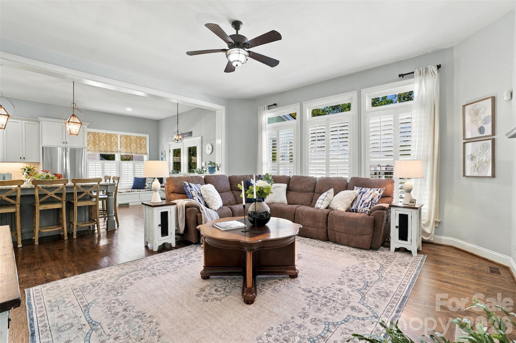 Great Room - 544 Glen Walk Drive, Fort Mill