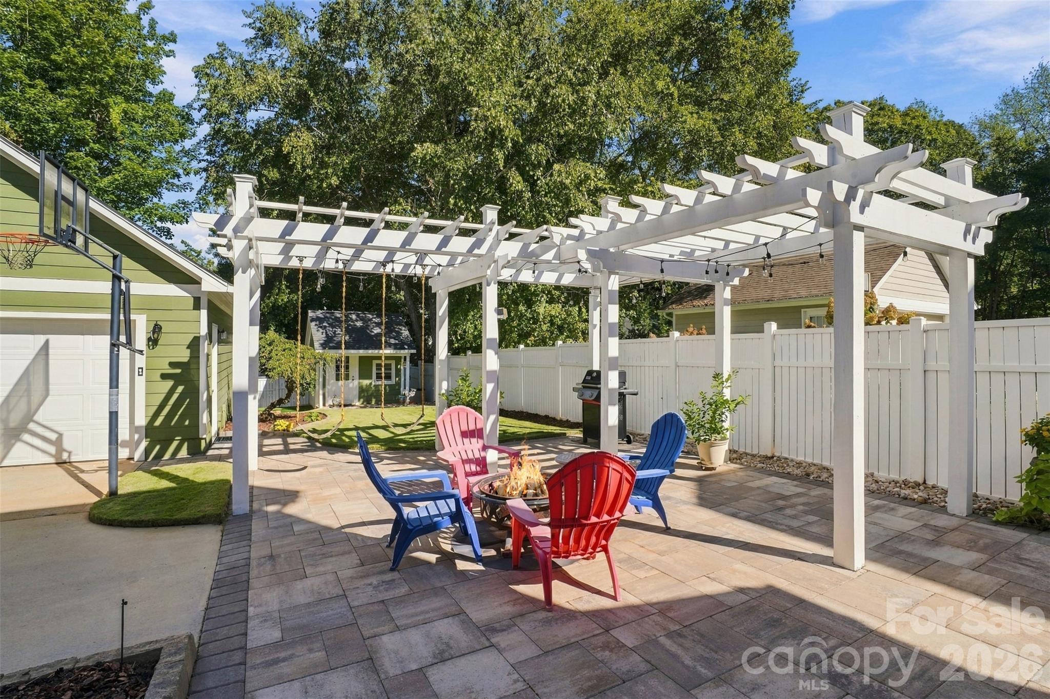 Paver Patio and Arbor - 544 Glen Walk Drive, Fort Mill