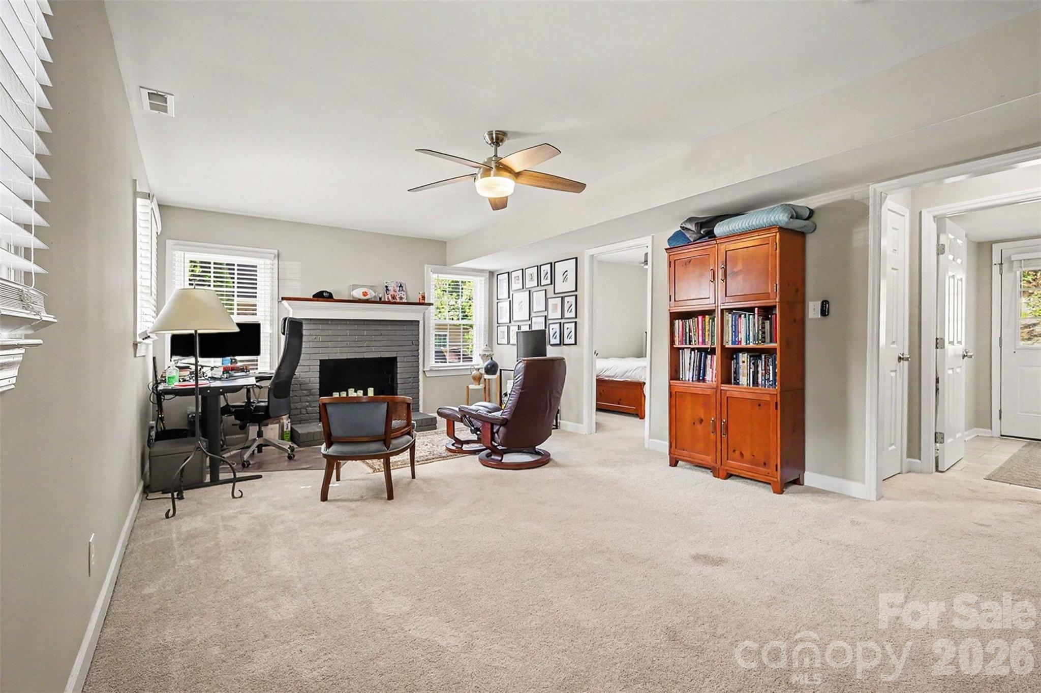 Den - 5621 Alanhurst Place, Charlotte