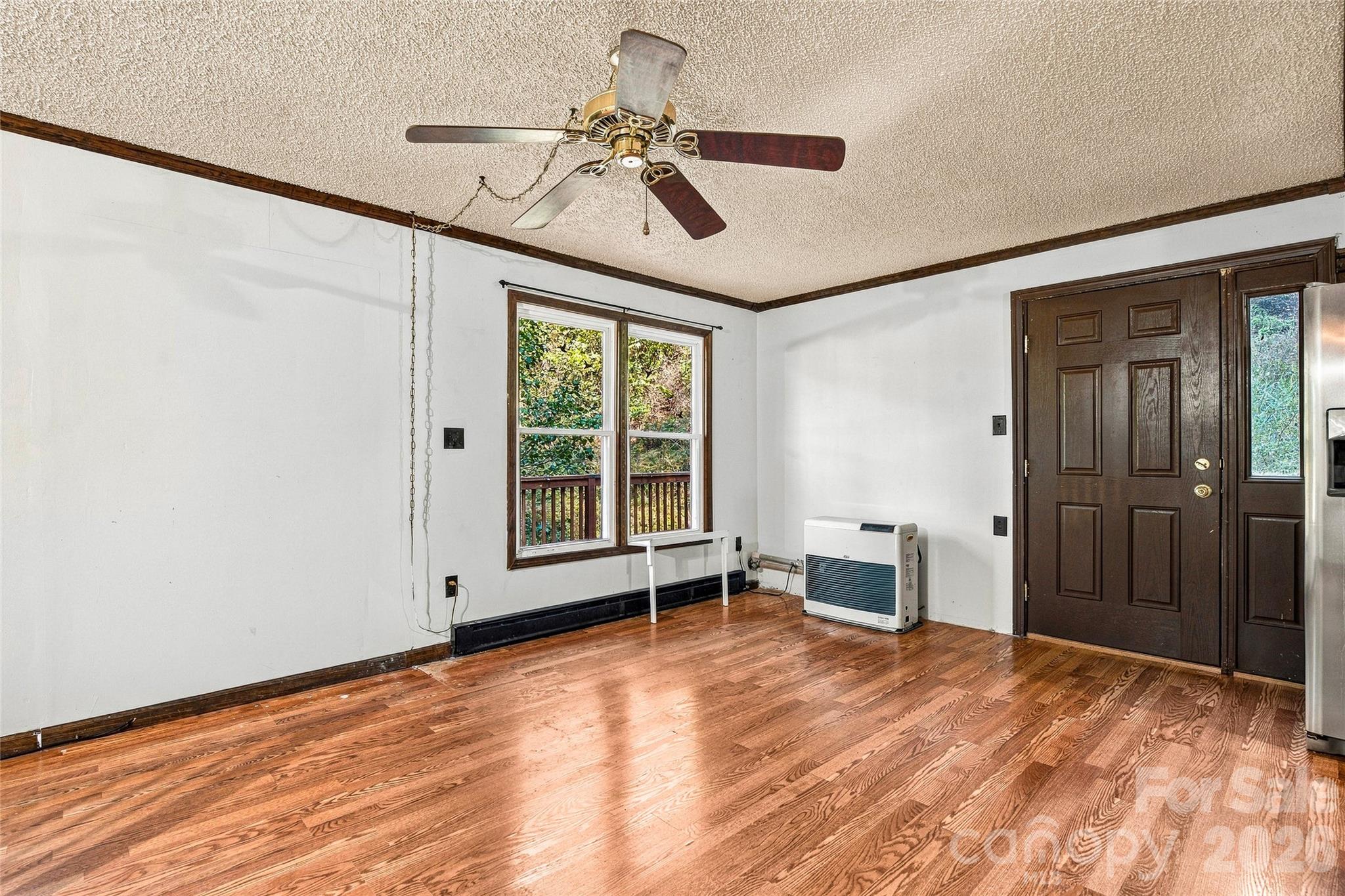 Single Family Residence at 376 Roberts Hill Road, Marshall, photo 8 of 28