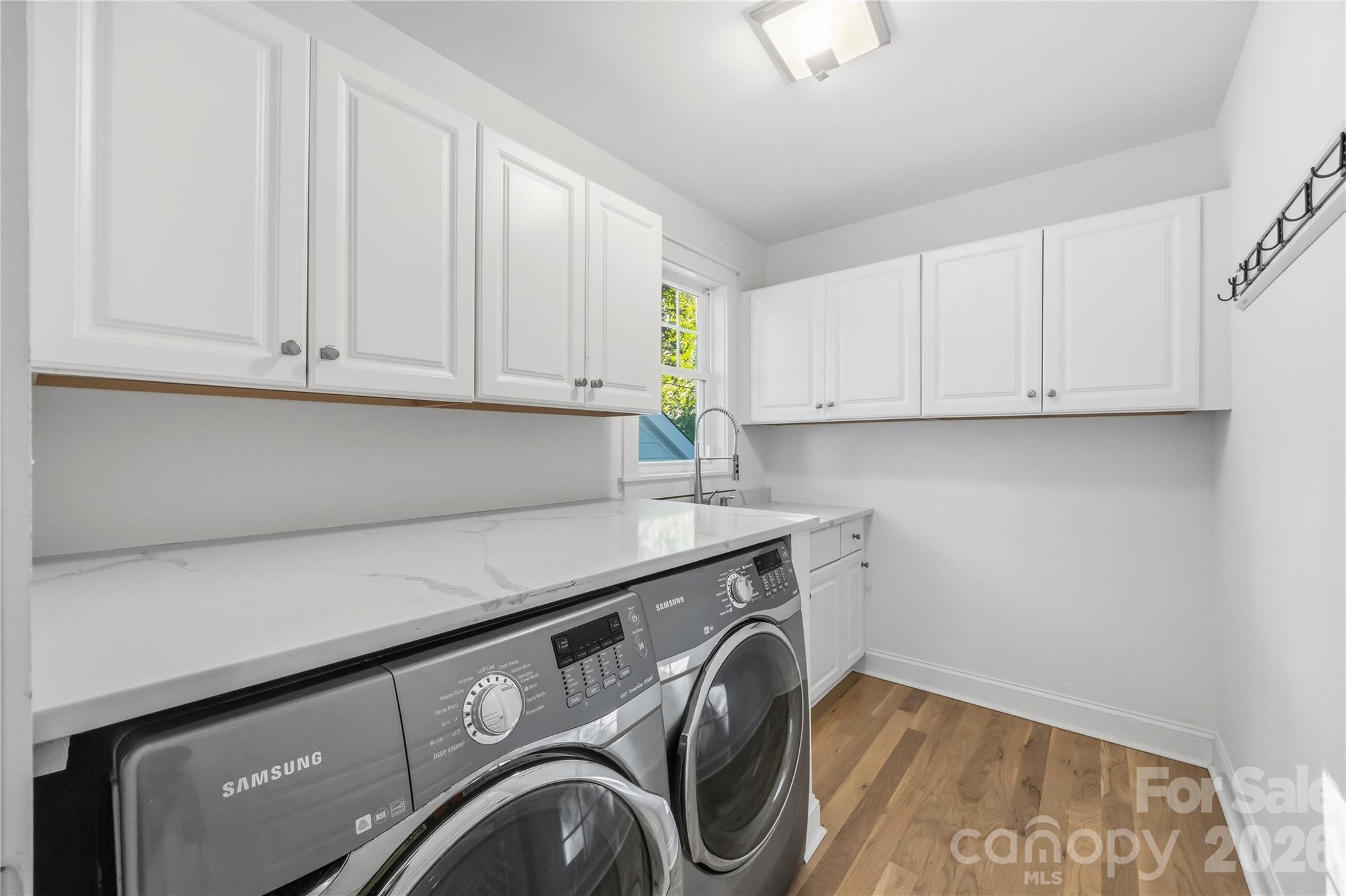 Single Family Residence at 1623 S Mint Street, Charlotte, photo 23 of 48