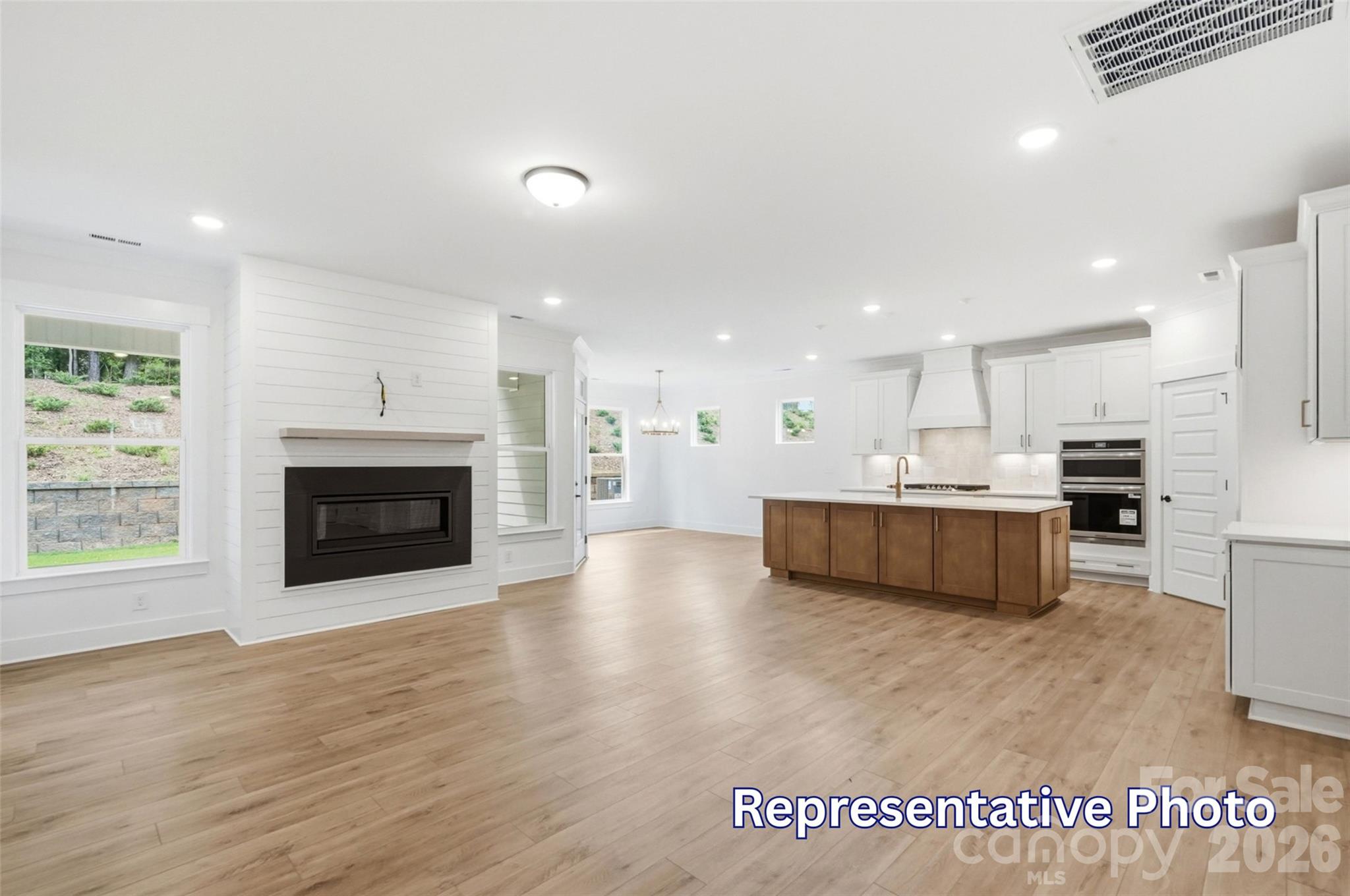 Family Room - 4500 Blue Mound Court, Stanley
