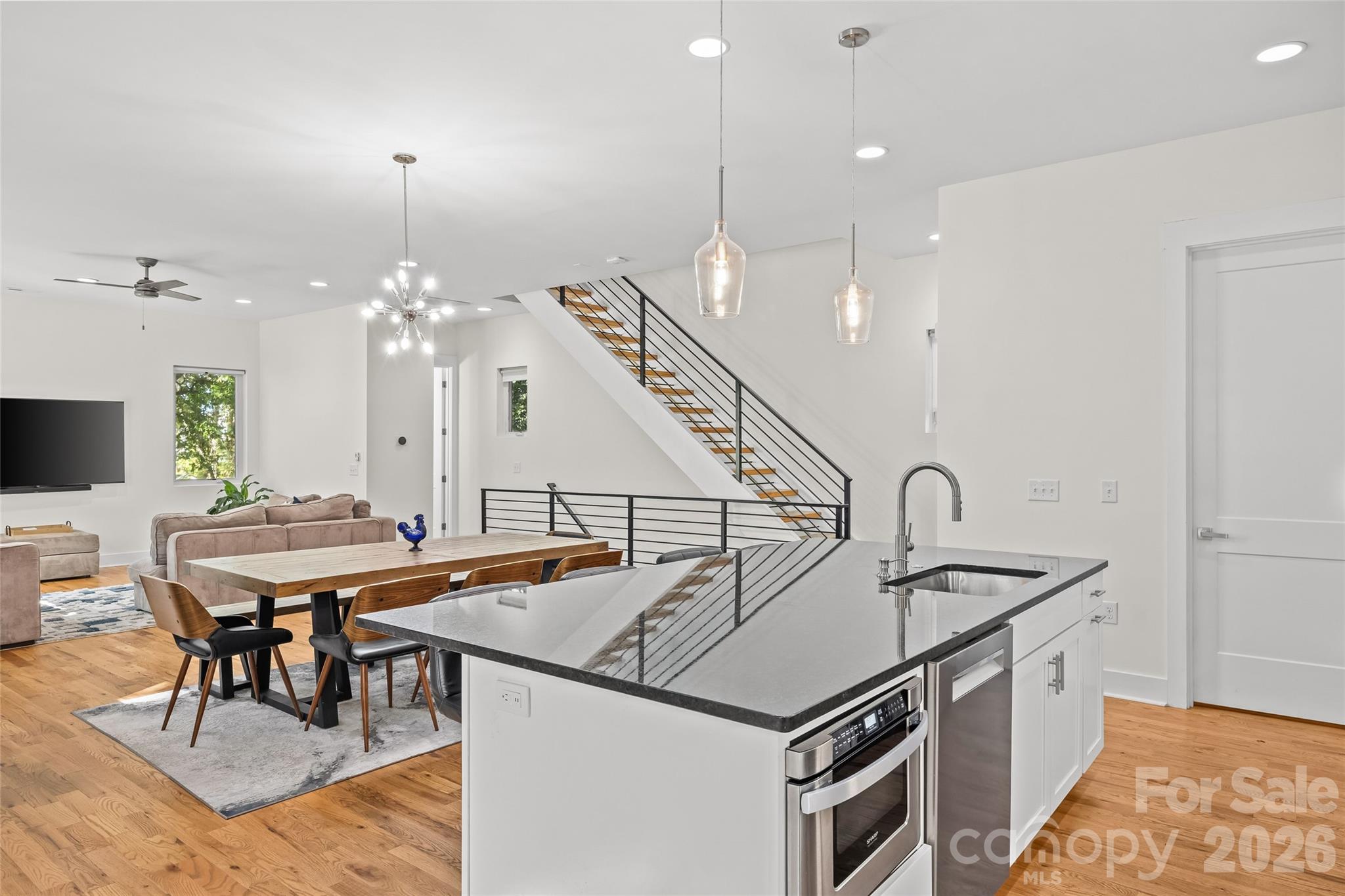 Condominium at 1315 Davidson Street, Charlotte, photo 19 of 40