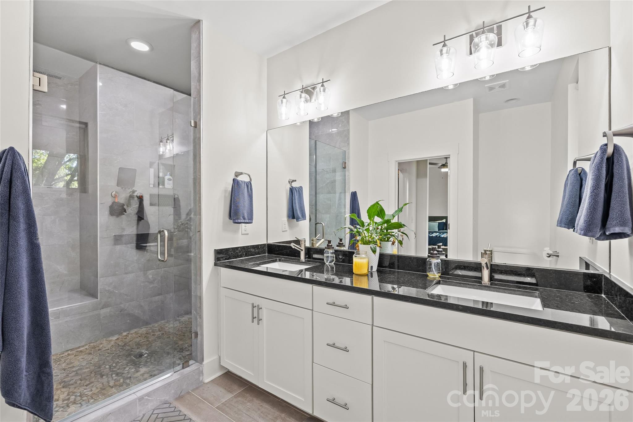 Condominium at 1315 Davidson Street, Charlotte, photo 25 of 40