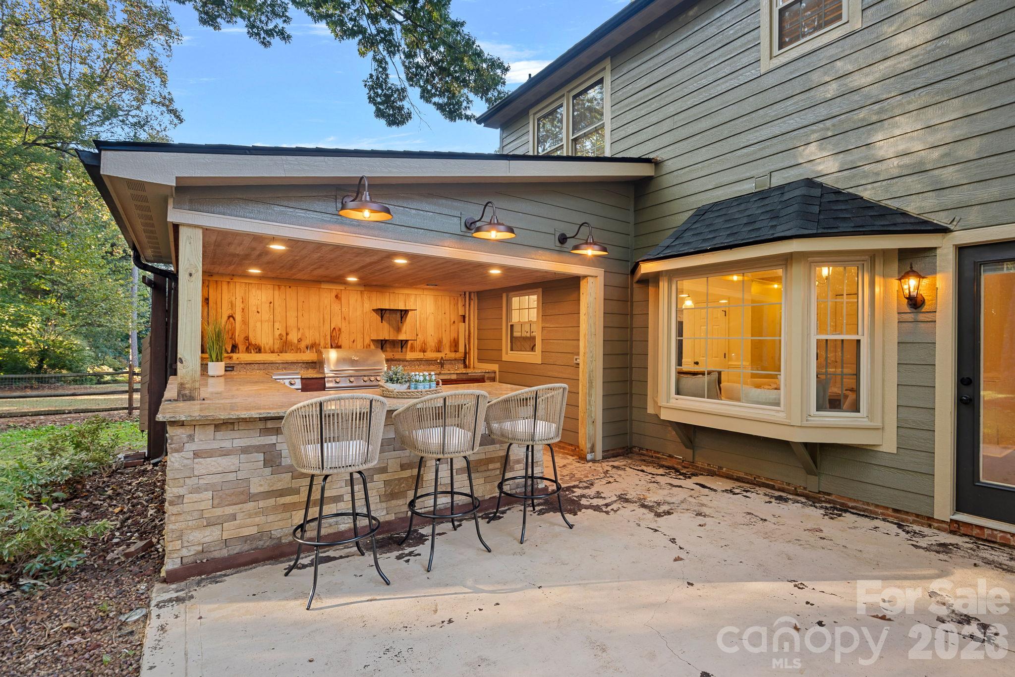 Single Family Residence at 135 Southhaven Drive, Mooresville, photo 24 of 35