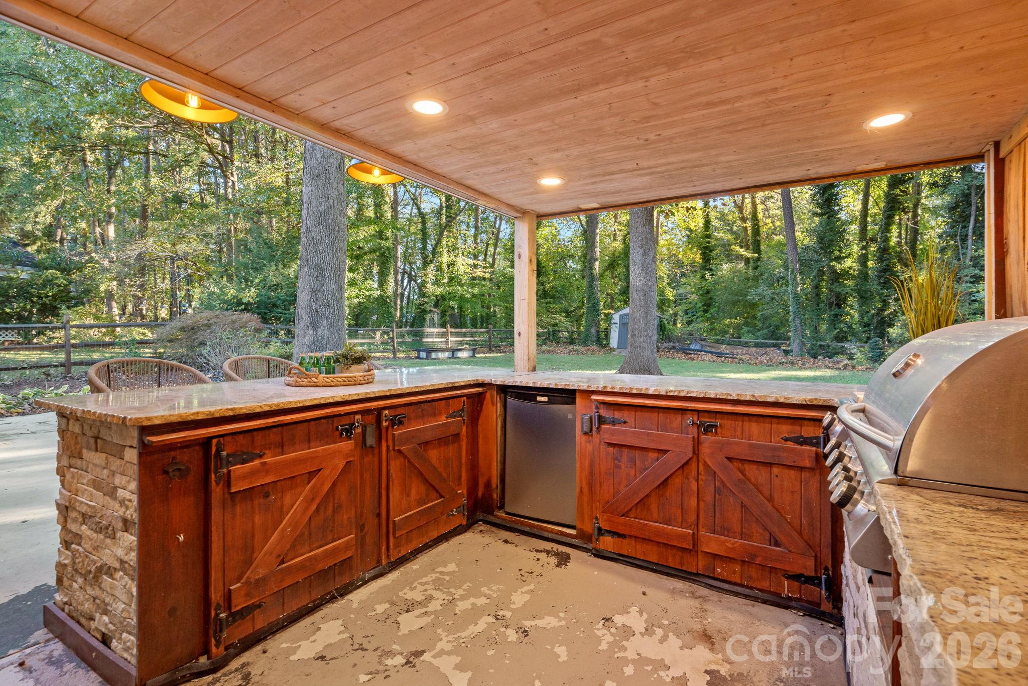 Single Family Residence at 135 Southhaven Drive, Mooresville, photo 26 of 35