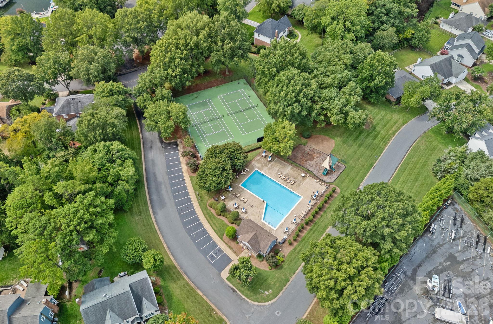 Community pool, tennis courts and playground - 135 Southhaven Drive, Mooresville