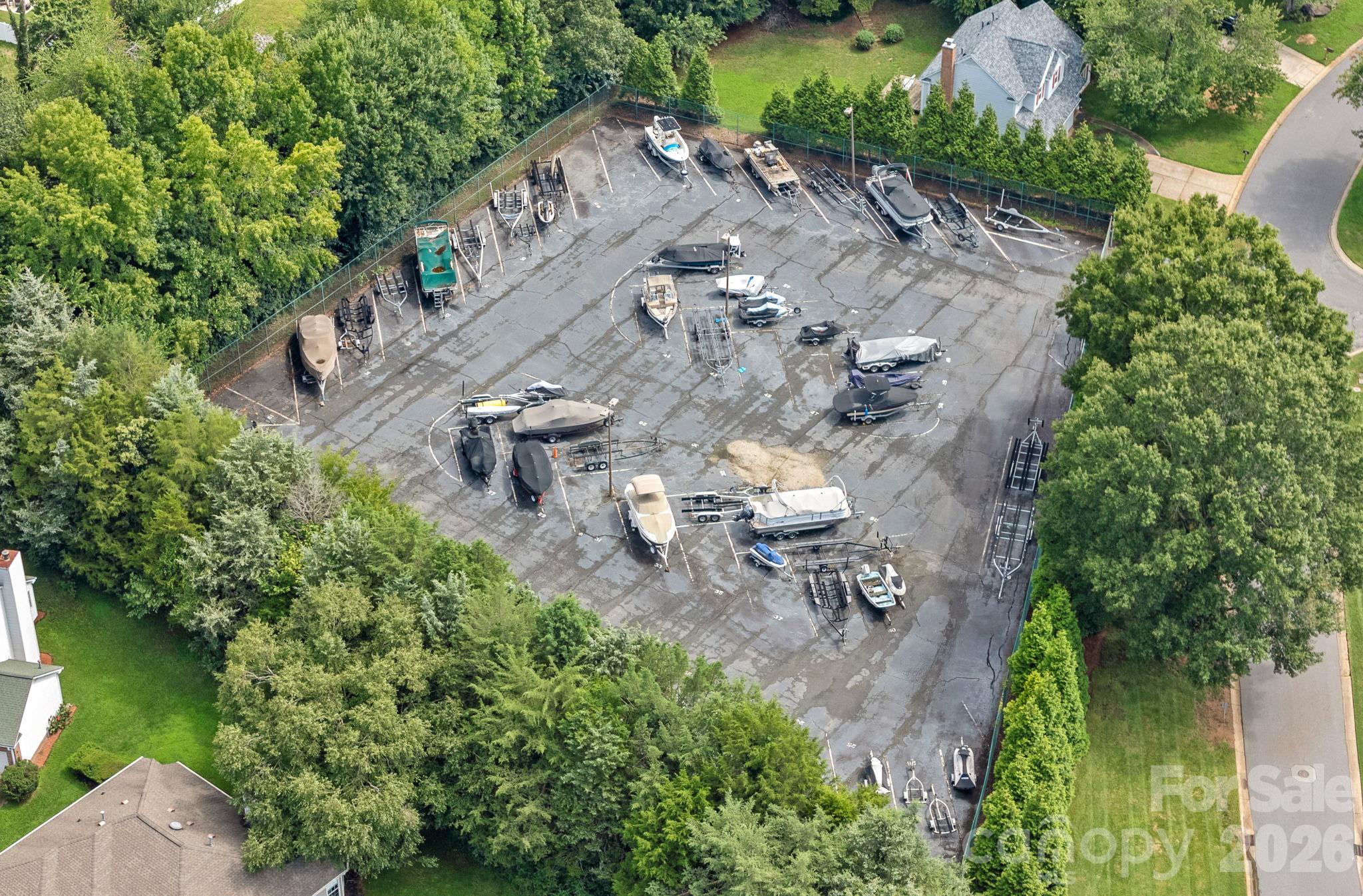 Community Boat Storage - 135 Southhaven Drive, Mooresville