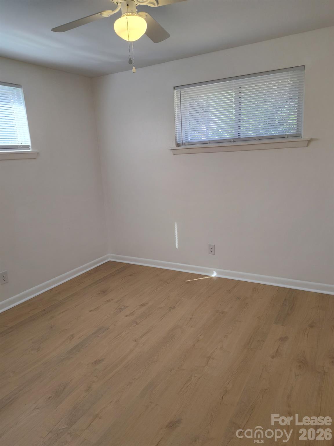 Apartment at 466 26th Avenue NE, Hickory, photo 8 of 9